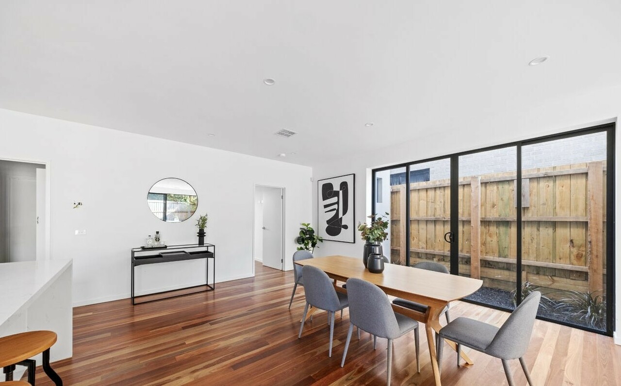 Modern and Comfortable SIL Living in Essendon — Home image 2