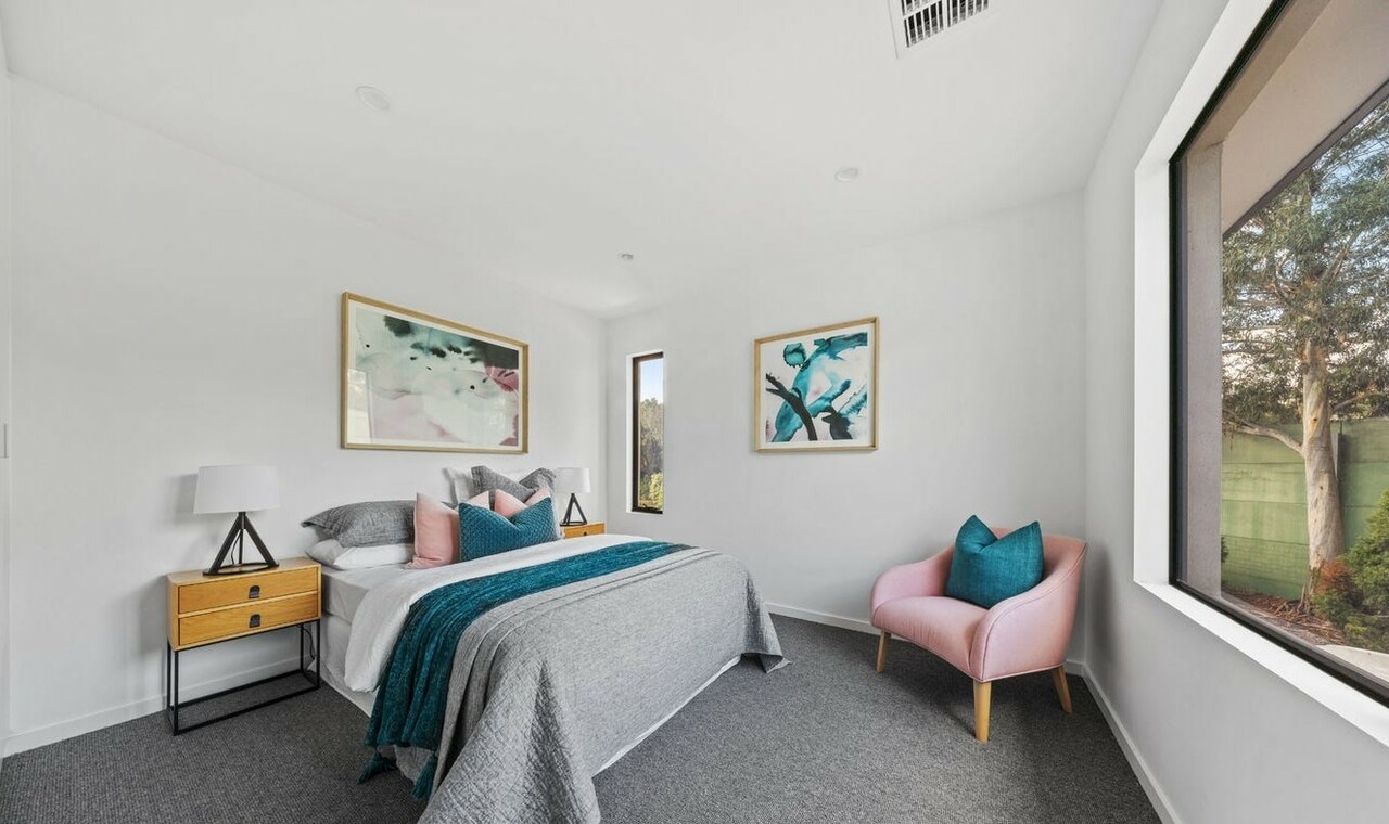 Modern and Comfortable SIL Living in Essendon — Home image 6