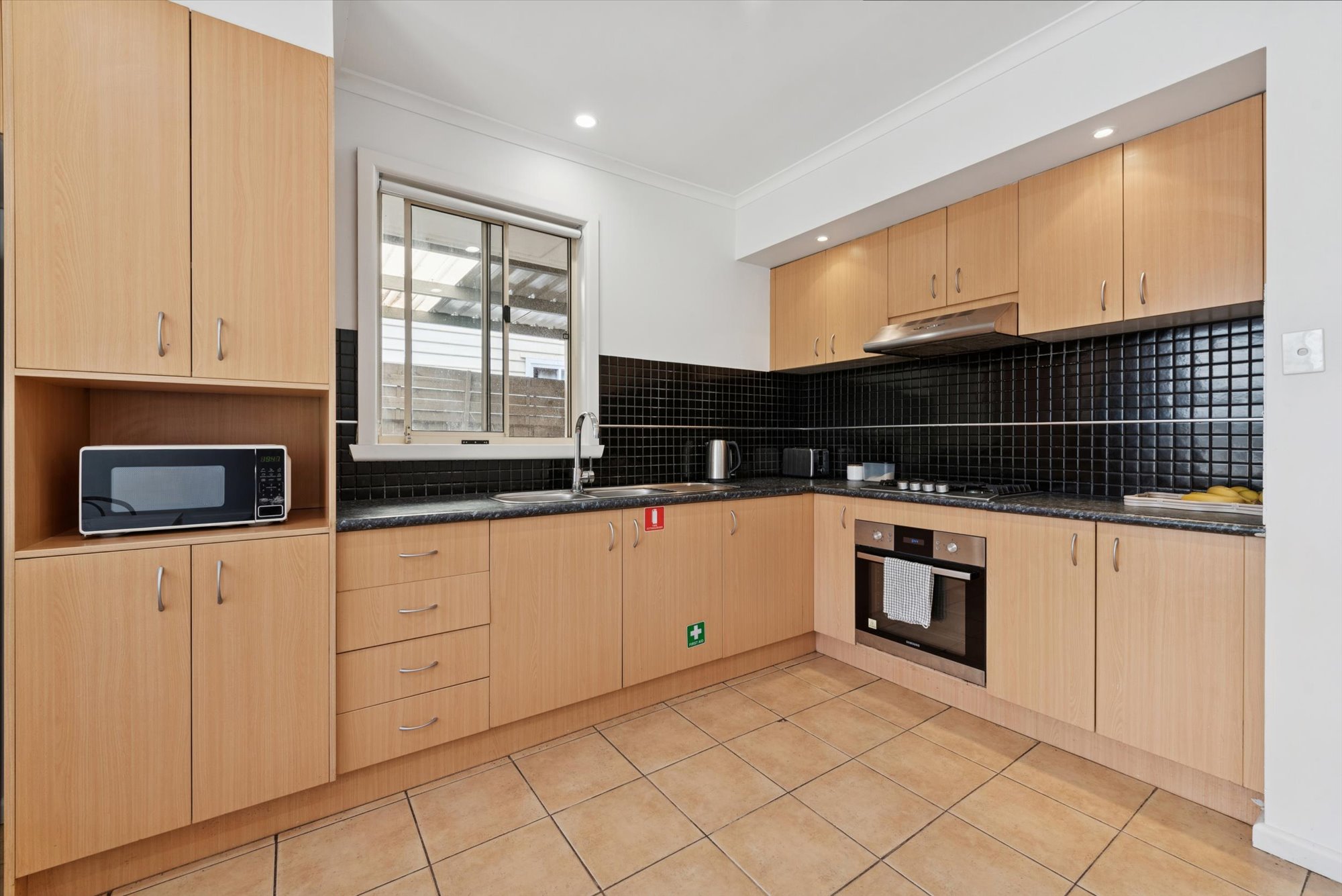 All-female home Glenroy — Home image 2