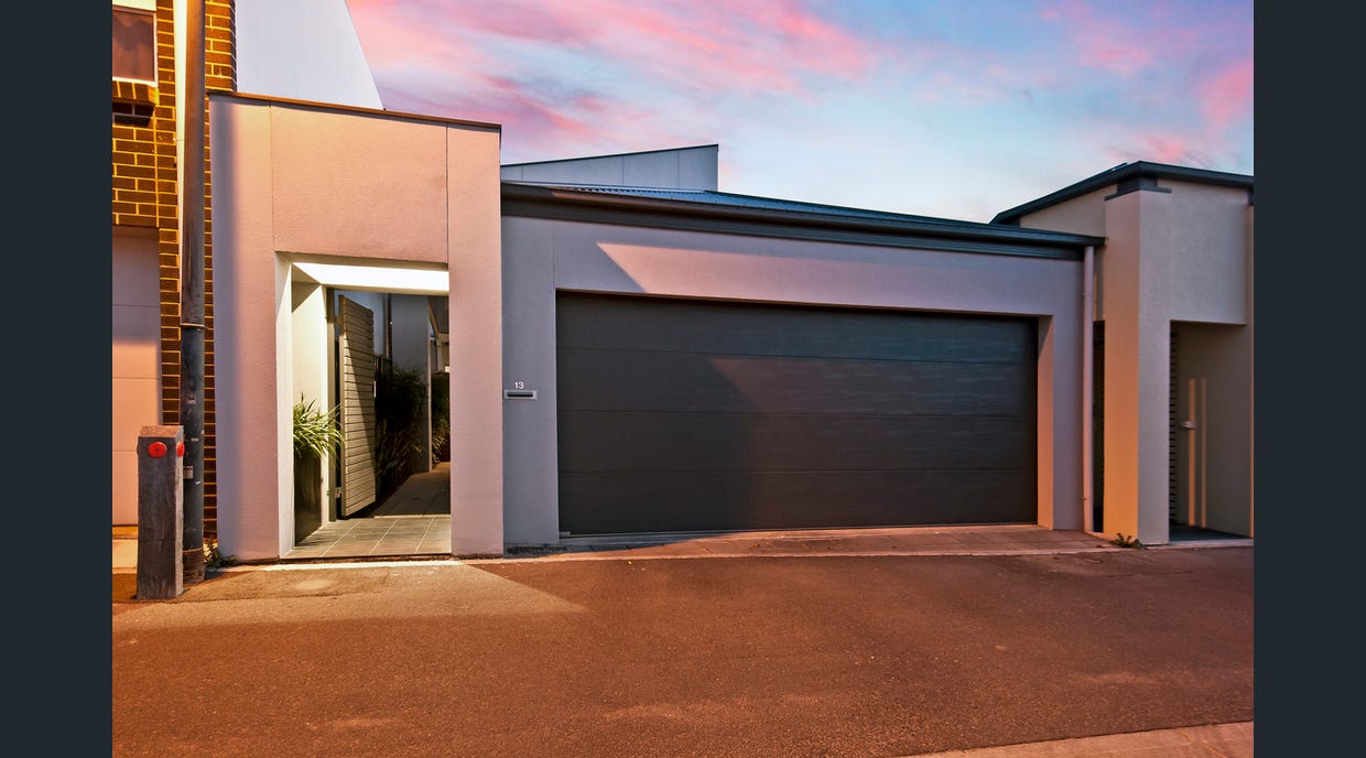 SIL SHARED HOUSING - LIGHTSVIEW — Home image 3