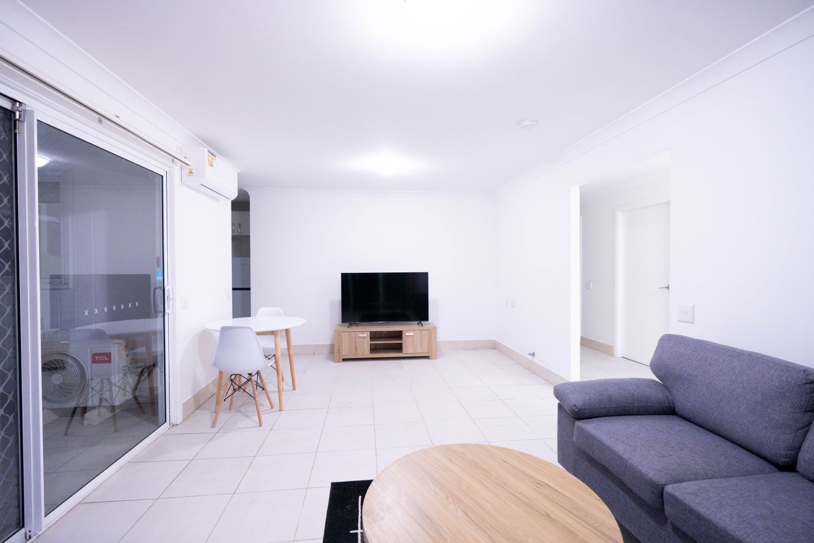 wadalba 2 bed room — Home image 4
