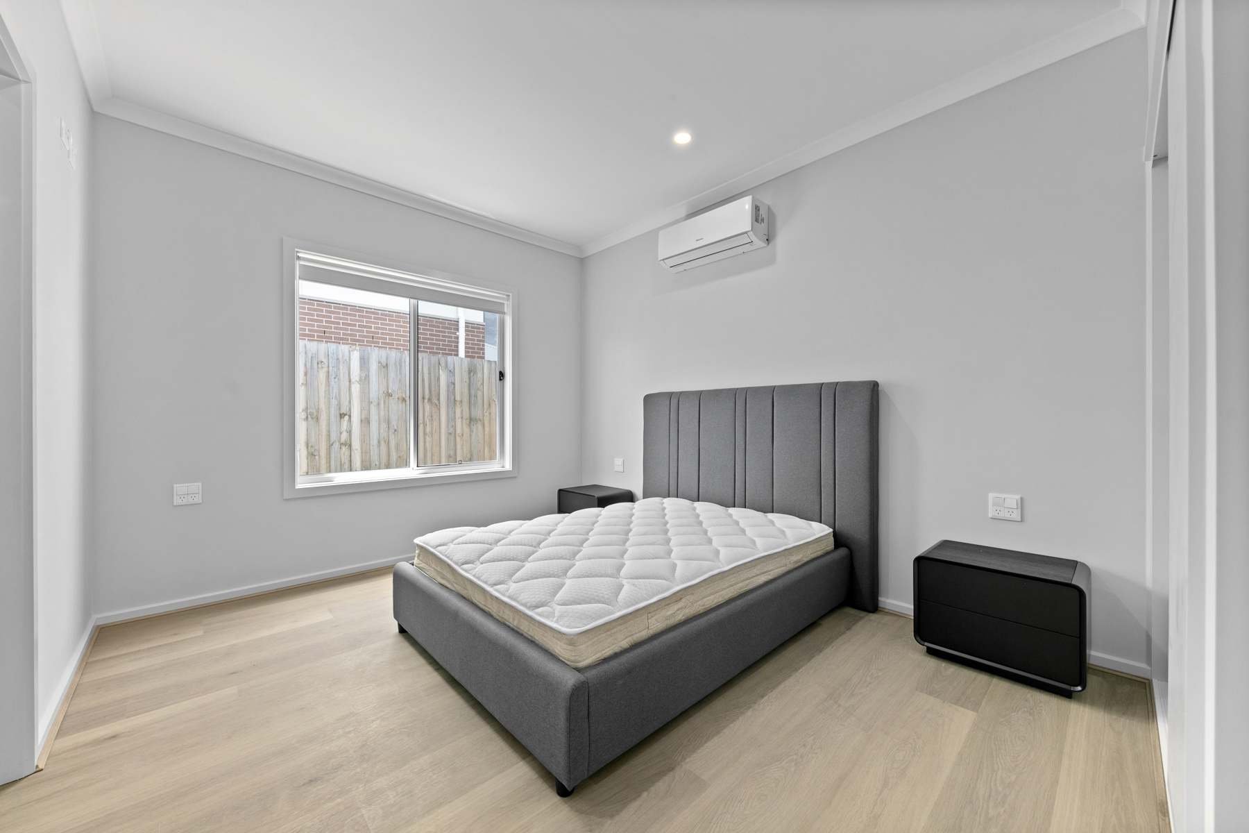TIRED OF BEING STUCK IN SHARED ACCOMMODATION? 2 Independant Homes on 1 Title — Home image 10
