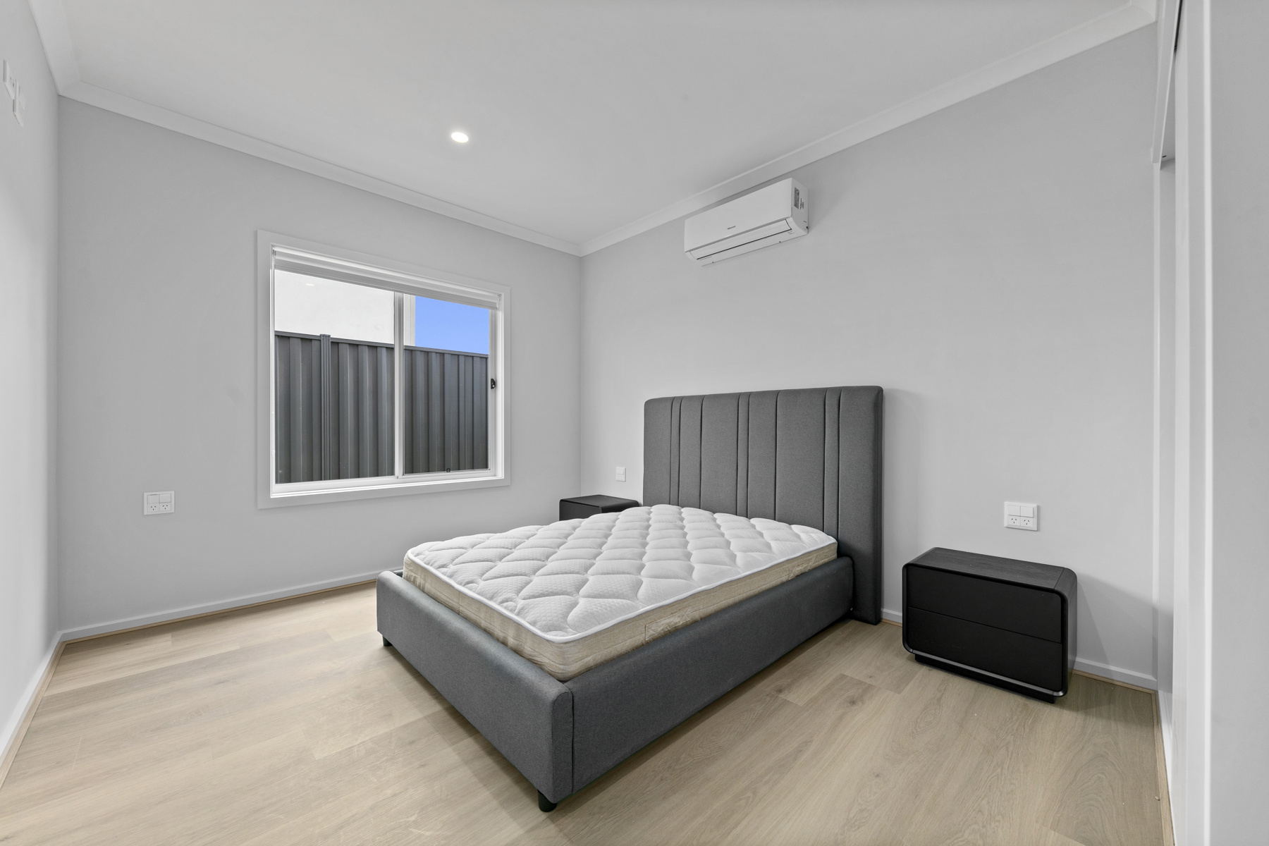 TIRED OF BEING STUCK IN SHARED ACCOMMODATION? 2 Independant Homes on 1 Title — Home image 18