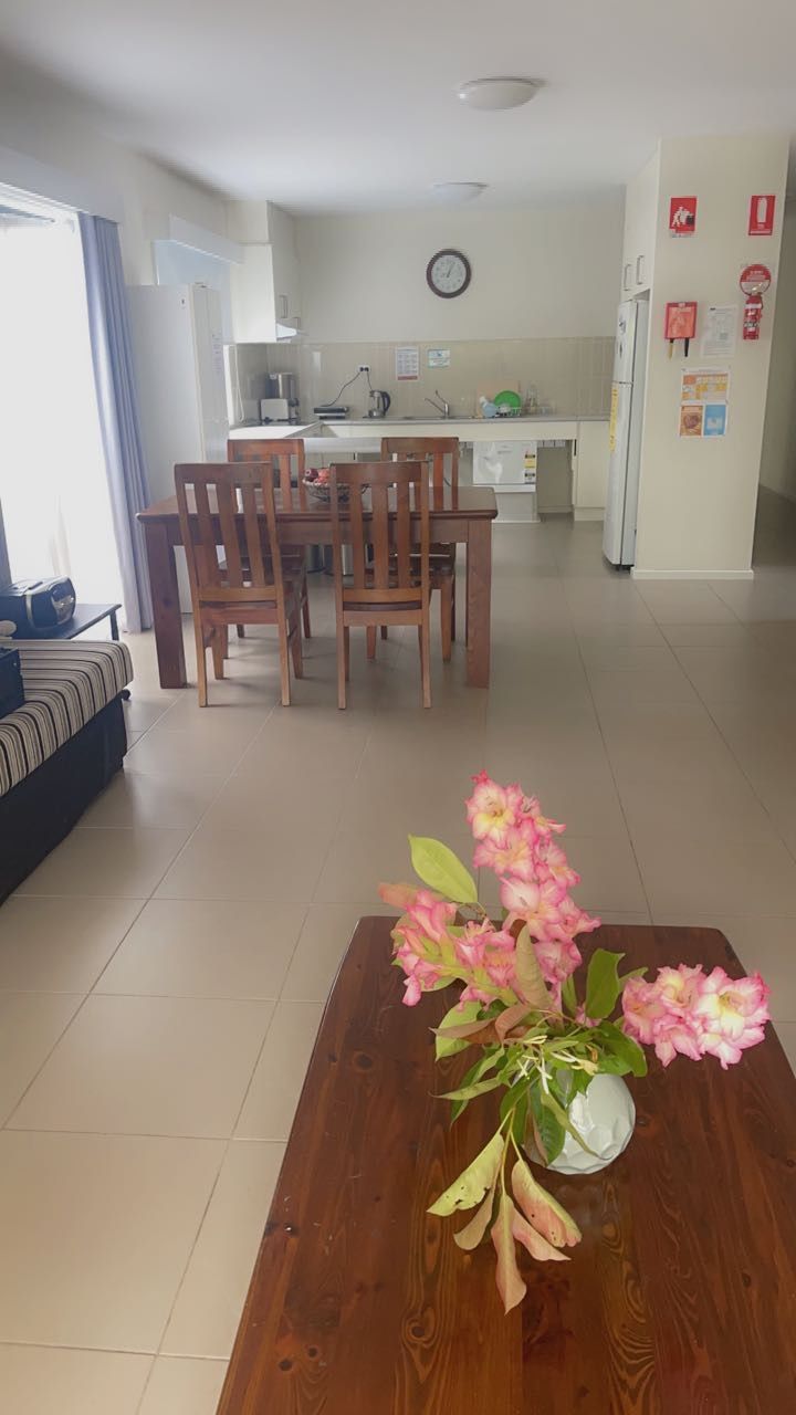 Quiet and Leafy Kambah — Home image 3