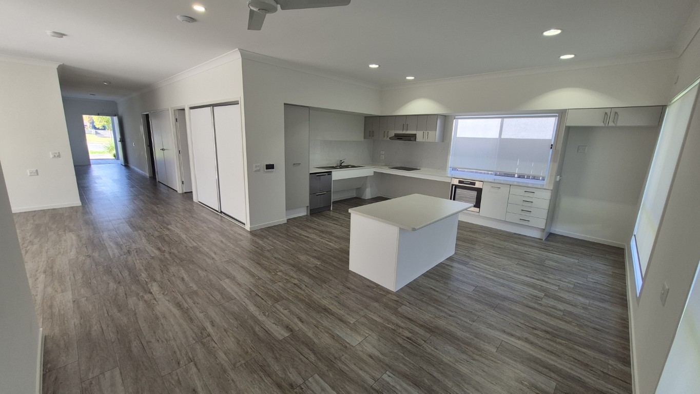 3 BR HPS SDA Home with OOA Room – Brassall QLD — Home image 3