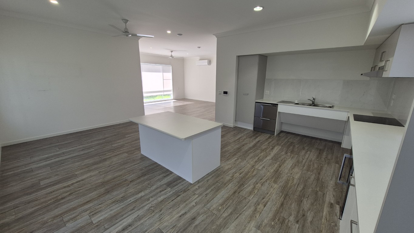 3 BR HPS SDA Home with OOA Room – Brassall QLD — Home image 11