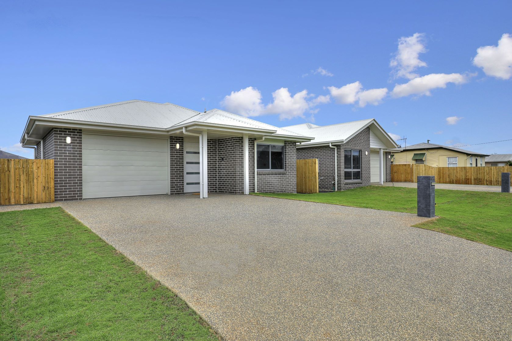 2 HPS Rooms + OOA + Media Room, in Avenell Heights — Home image 2