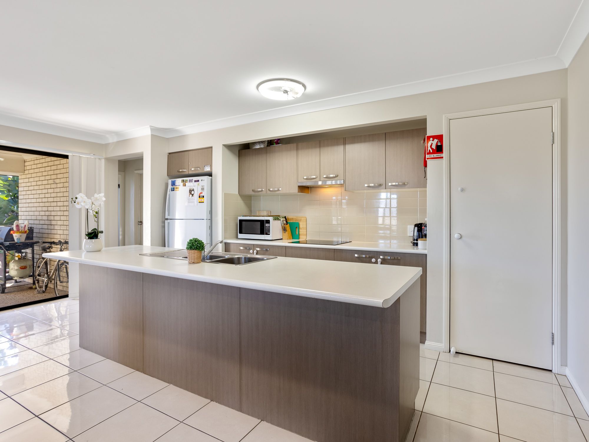 North Lakes — Home image 3