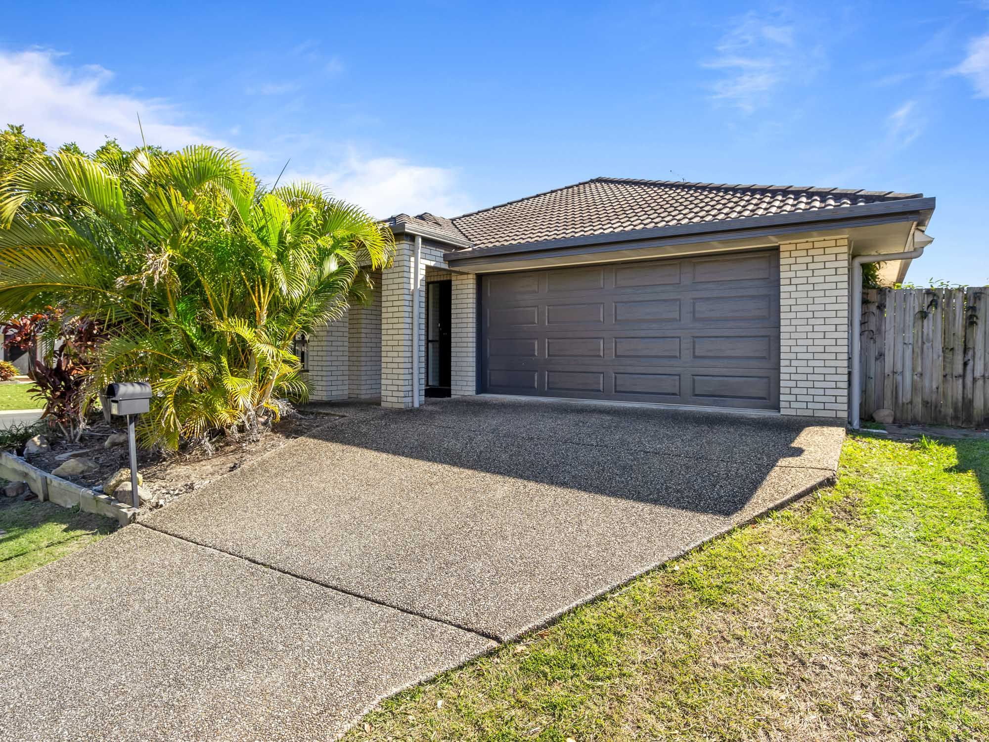 North Lakes — Home image 5