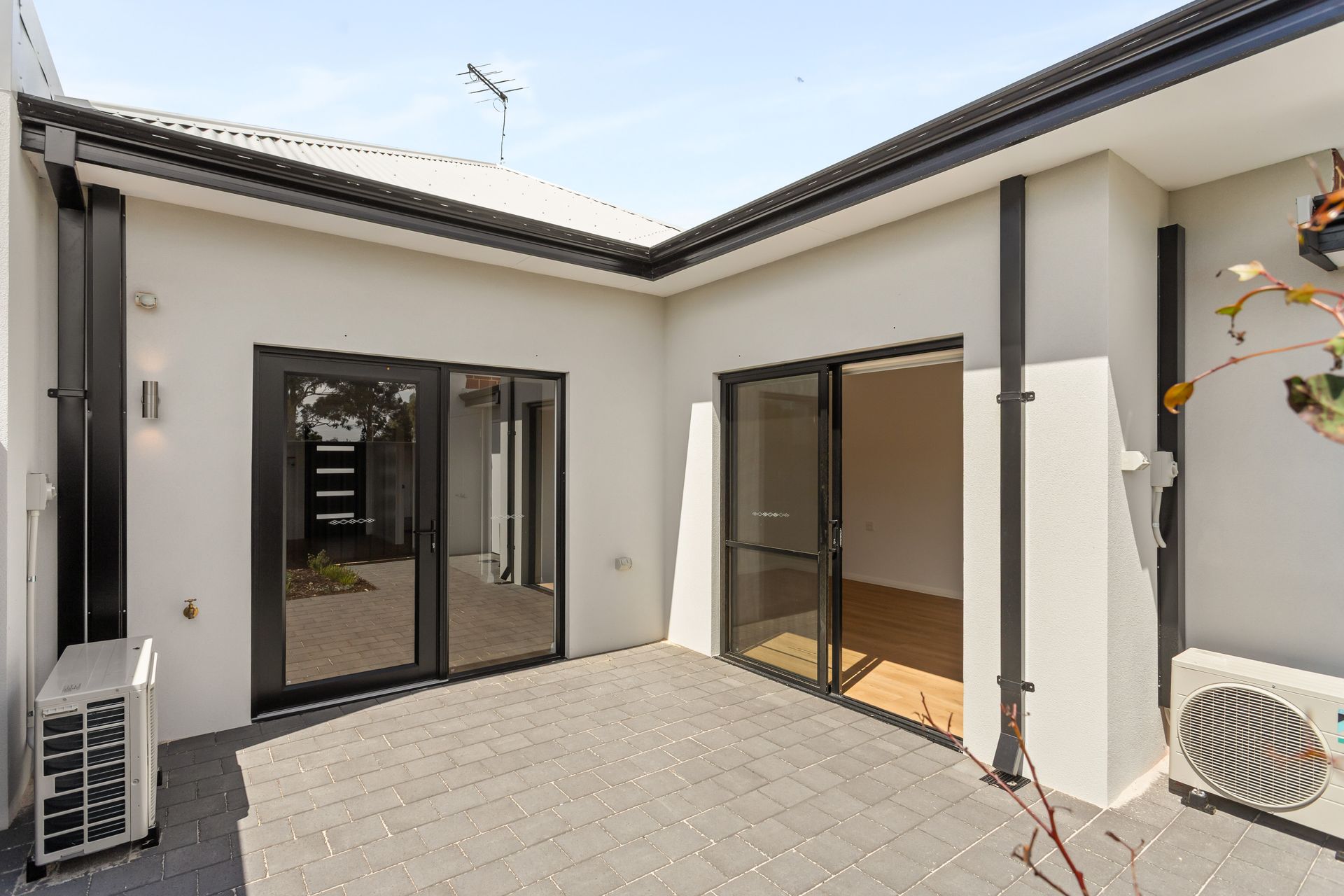 SDA Villas - Armadale — Home image 8