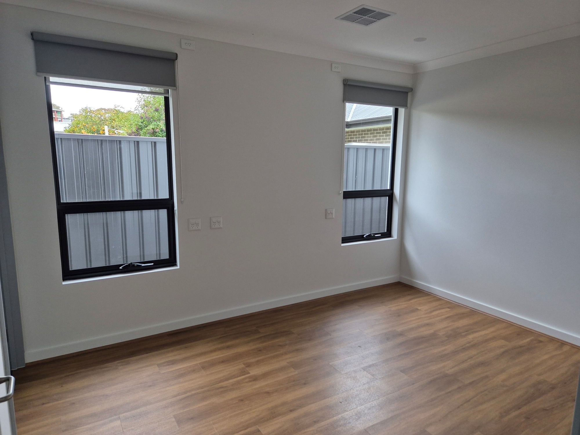 Beautiful new build in Windsor gardens - Available Now! — Home image 10