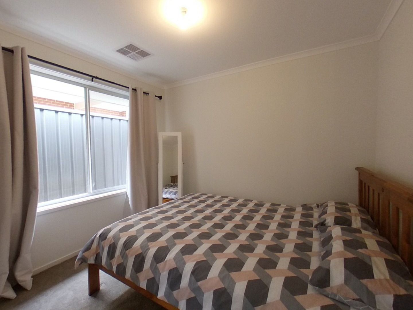 7 Warwick Street, Mt Barker — Home image 4