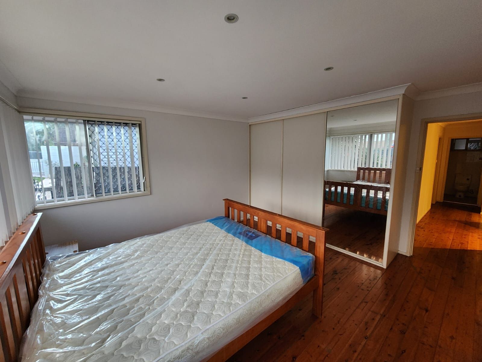 West Wollongong House — Home image 6