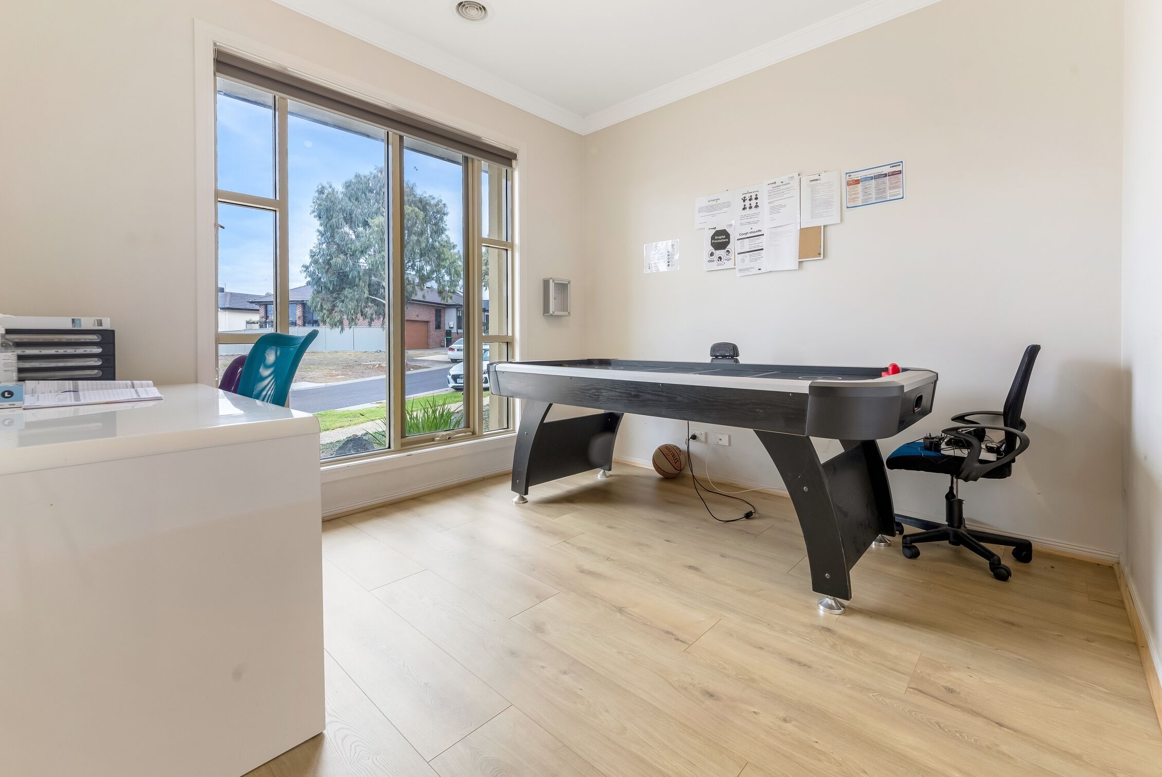 Welcome Home to Your Cozy & Supportive Sanctuary in Caroline Springs — Home image 12
