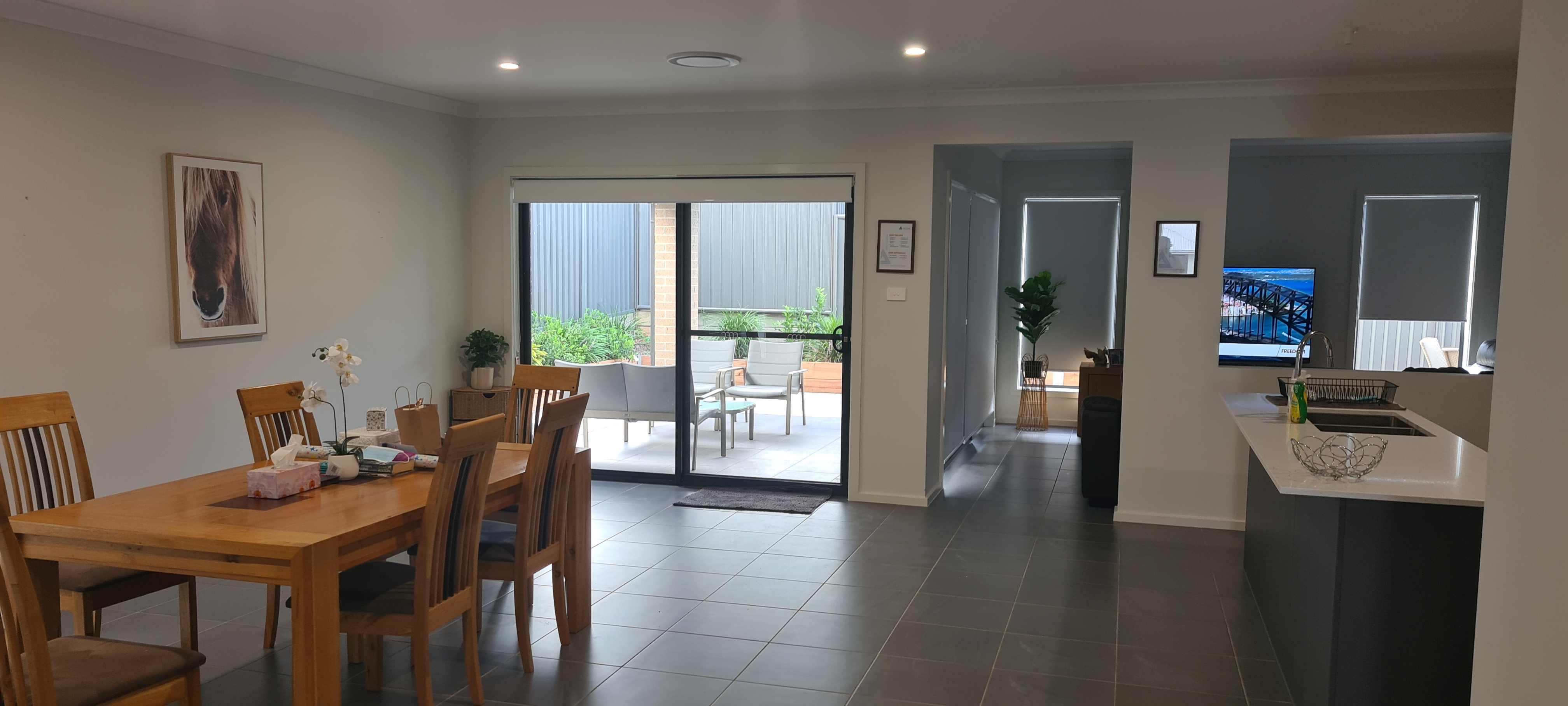 Beautiful Modern SIL Home — Home image 2
