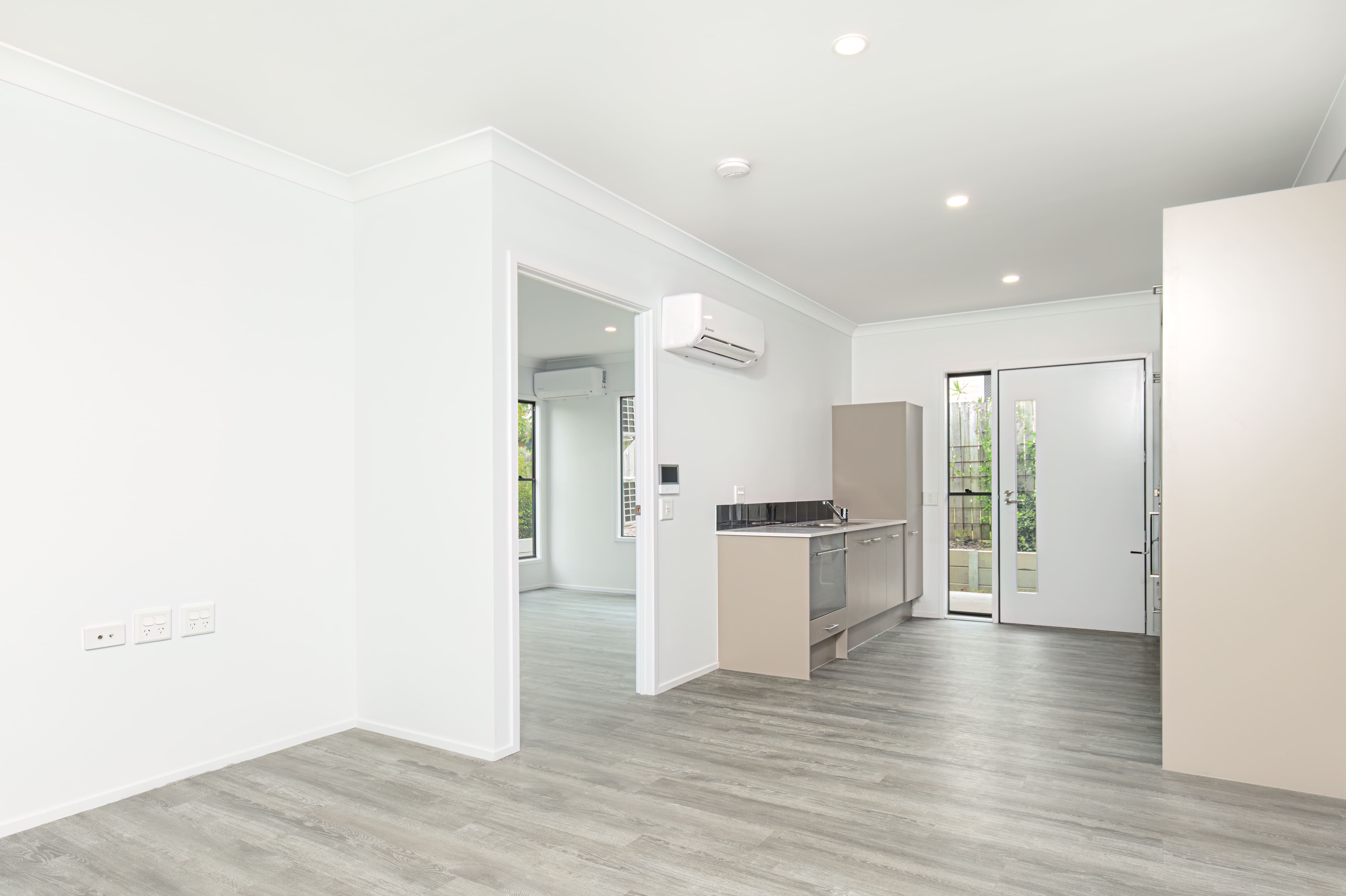 5 Bedroom Group Home, Leichhardt — Home image 7