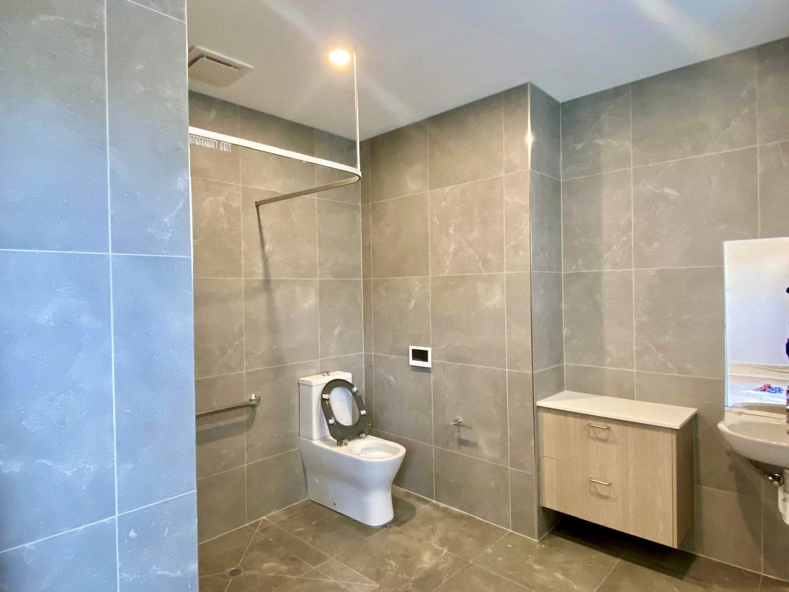 SDA- High Physical support (IL) Improved Livability (FA) Fully Accessible — Home image 4