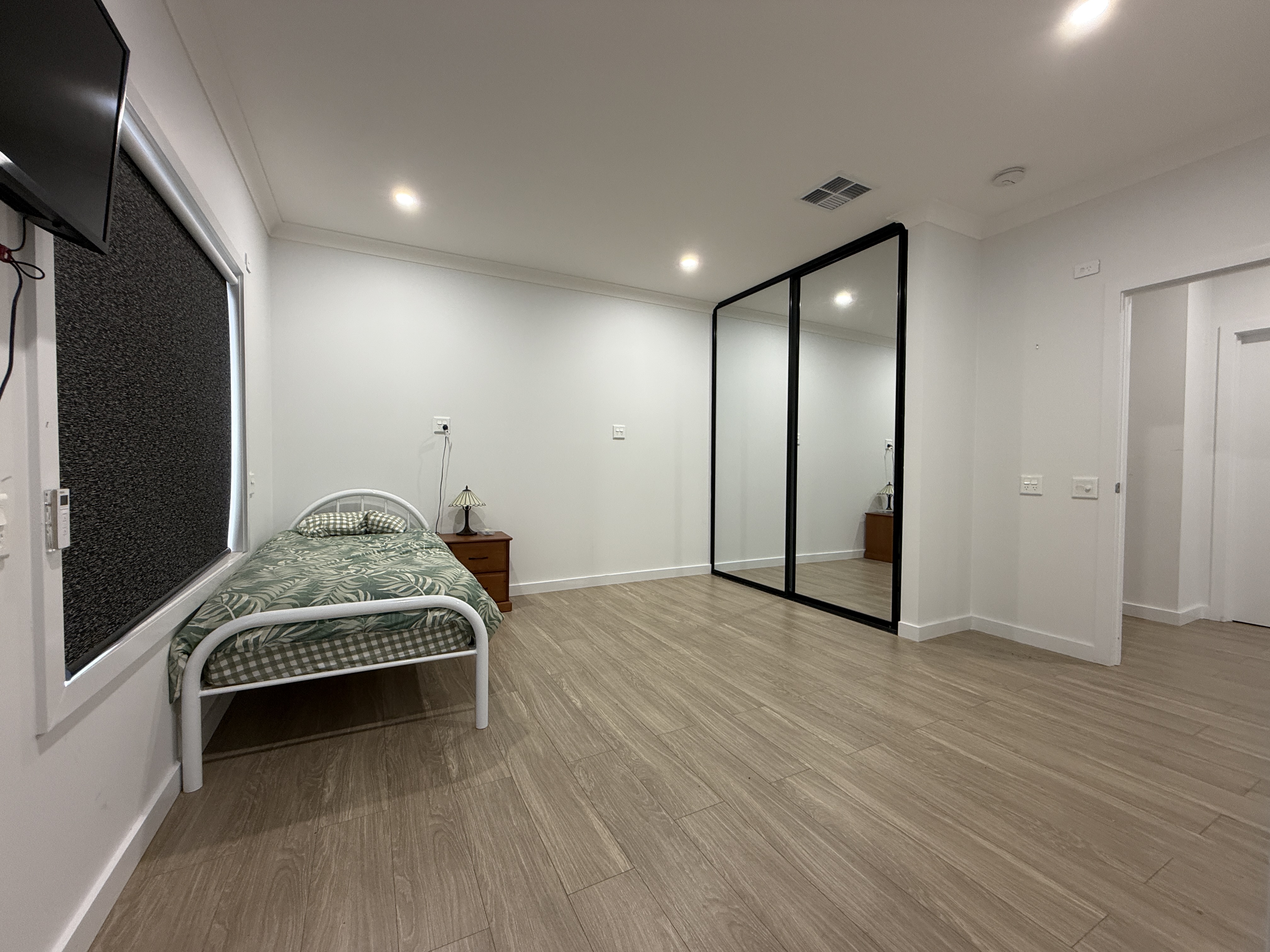 12A Derrilin Road