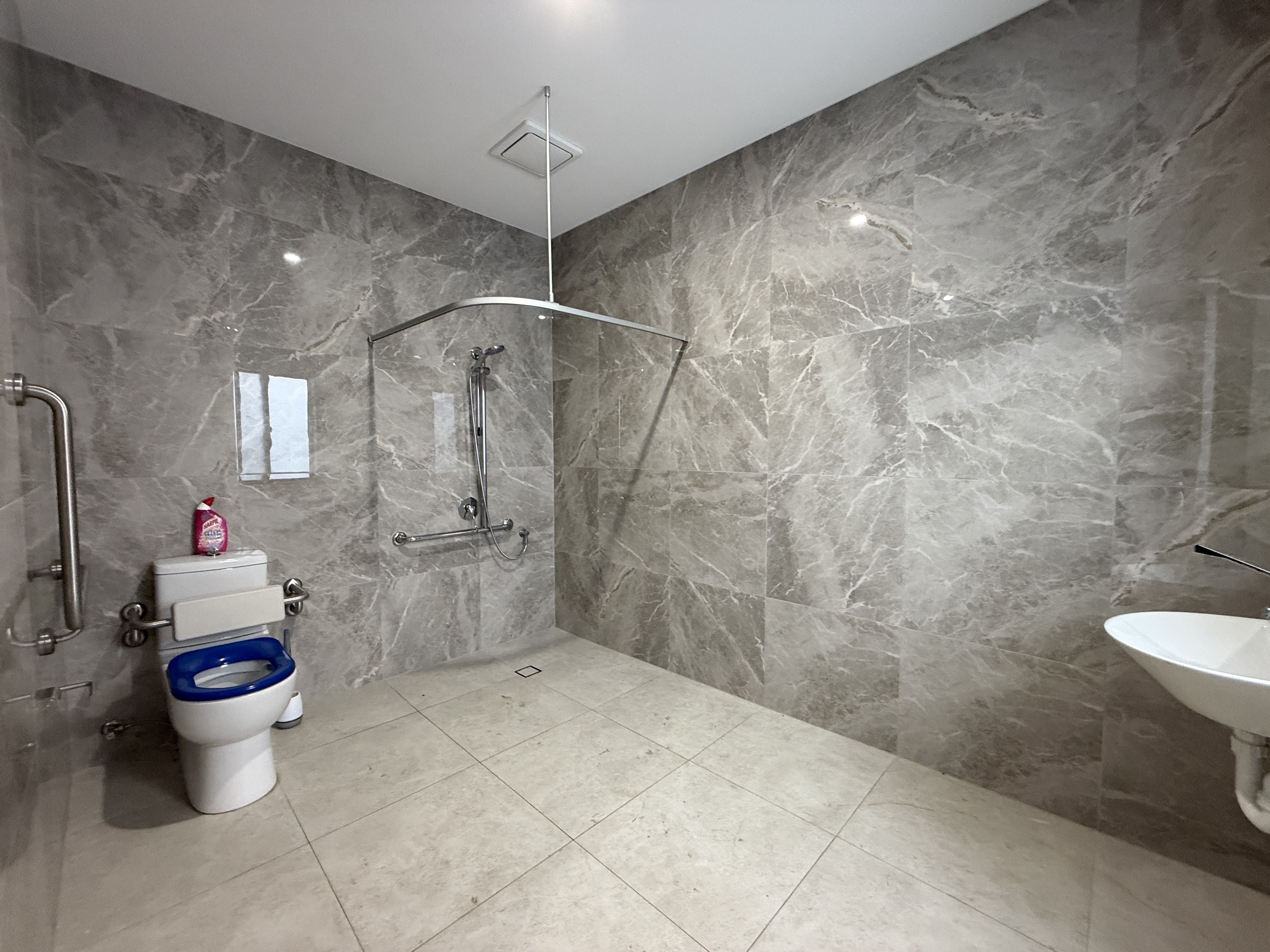 12A Derrilin Road
