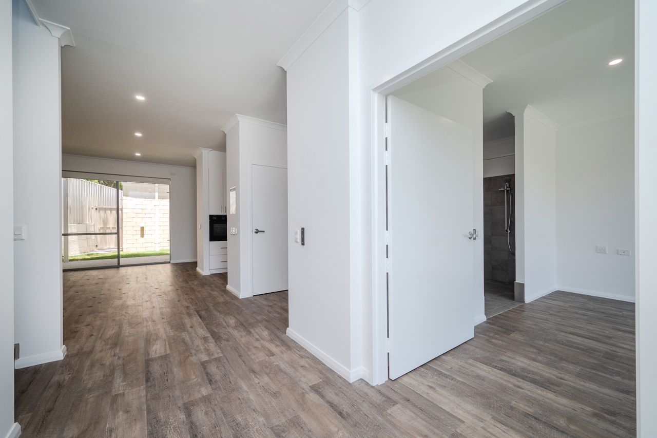 MANDURAH 3 - Sole Occupancy Villa — Home image 2