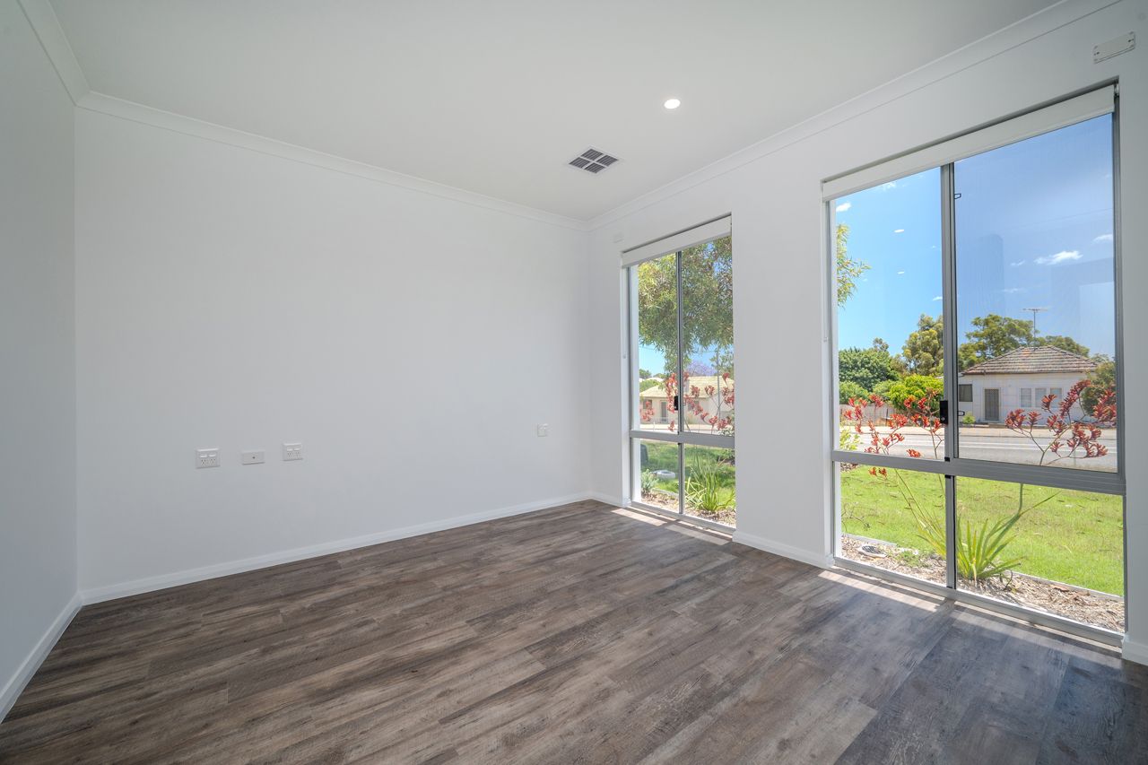 MANDURAH 3 - Sole Occupancy Villa — Home image 3