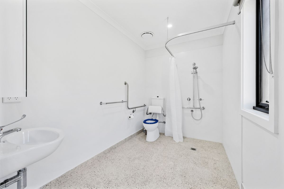 Modern 3-Bedroom HPS - Guling Rise, Clyde North VIC — Home image 7