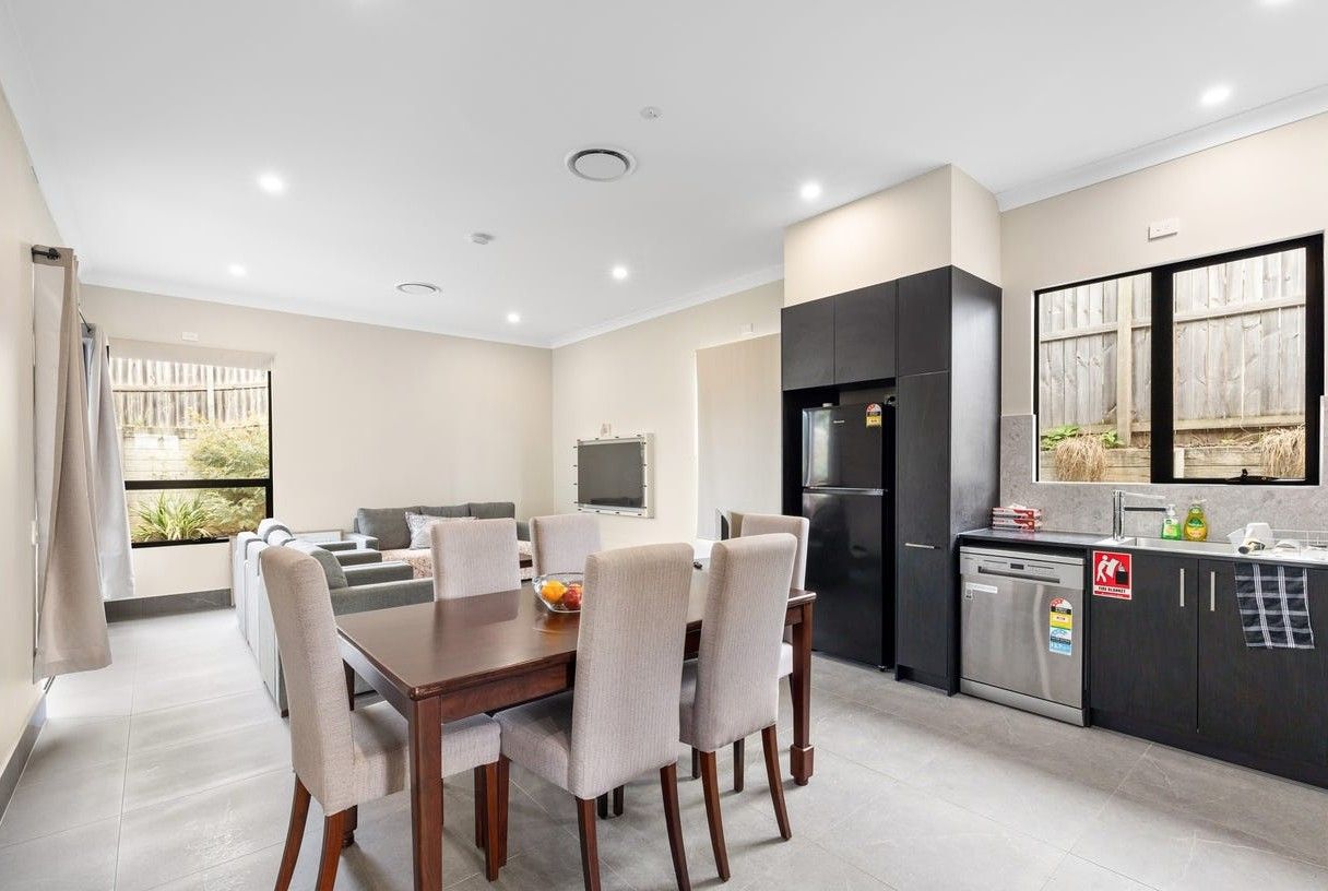 2 SDA (Robust or Improved Liveability) + OOA, in Leichhardt — Home image 2