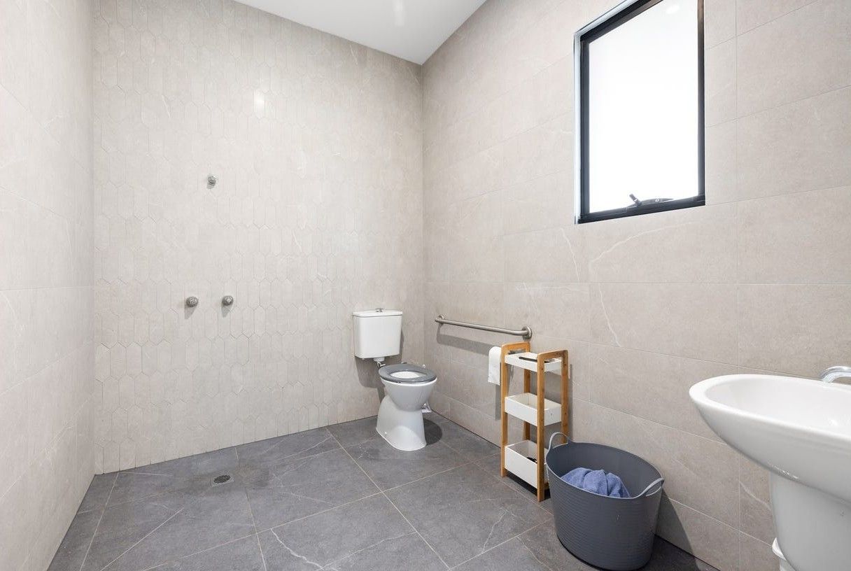 2 SDA (Robust or Improved Liveability) + OOA, in Leichhardt — Home image 5