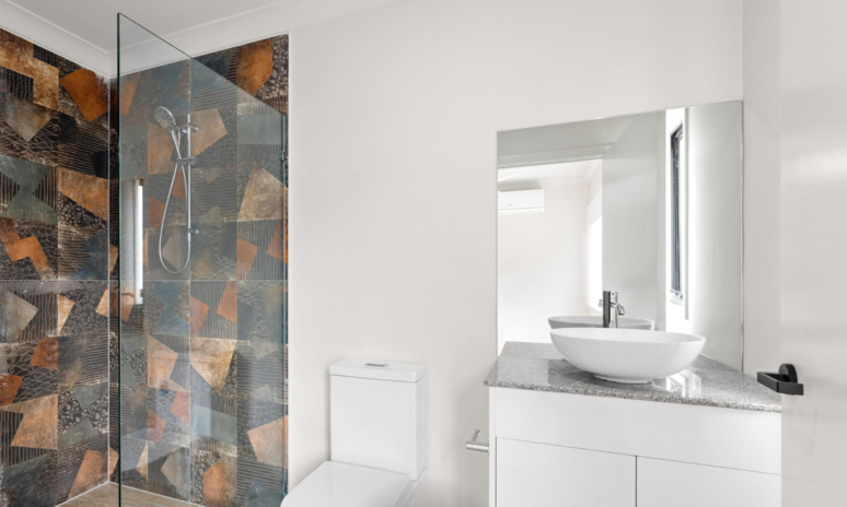 REDBANK PLAIND SDA, STA, MTA — Home image 4
