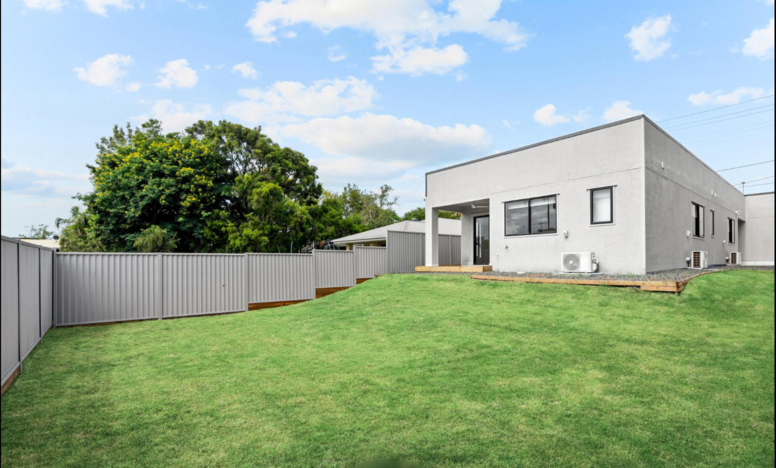 REDBANK PLAIND SDA, STA, MTA — Home image 8