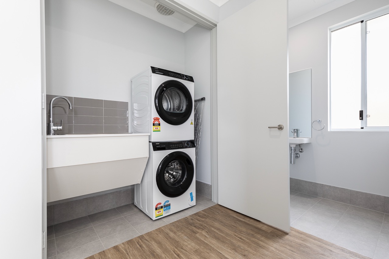 Furnished 3-Bedroom Hybrid SDA Available Now in Eglinton — Home image 7