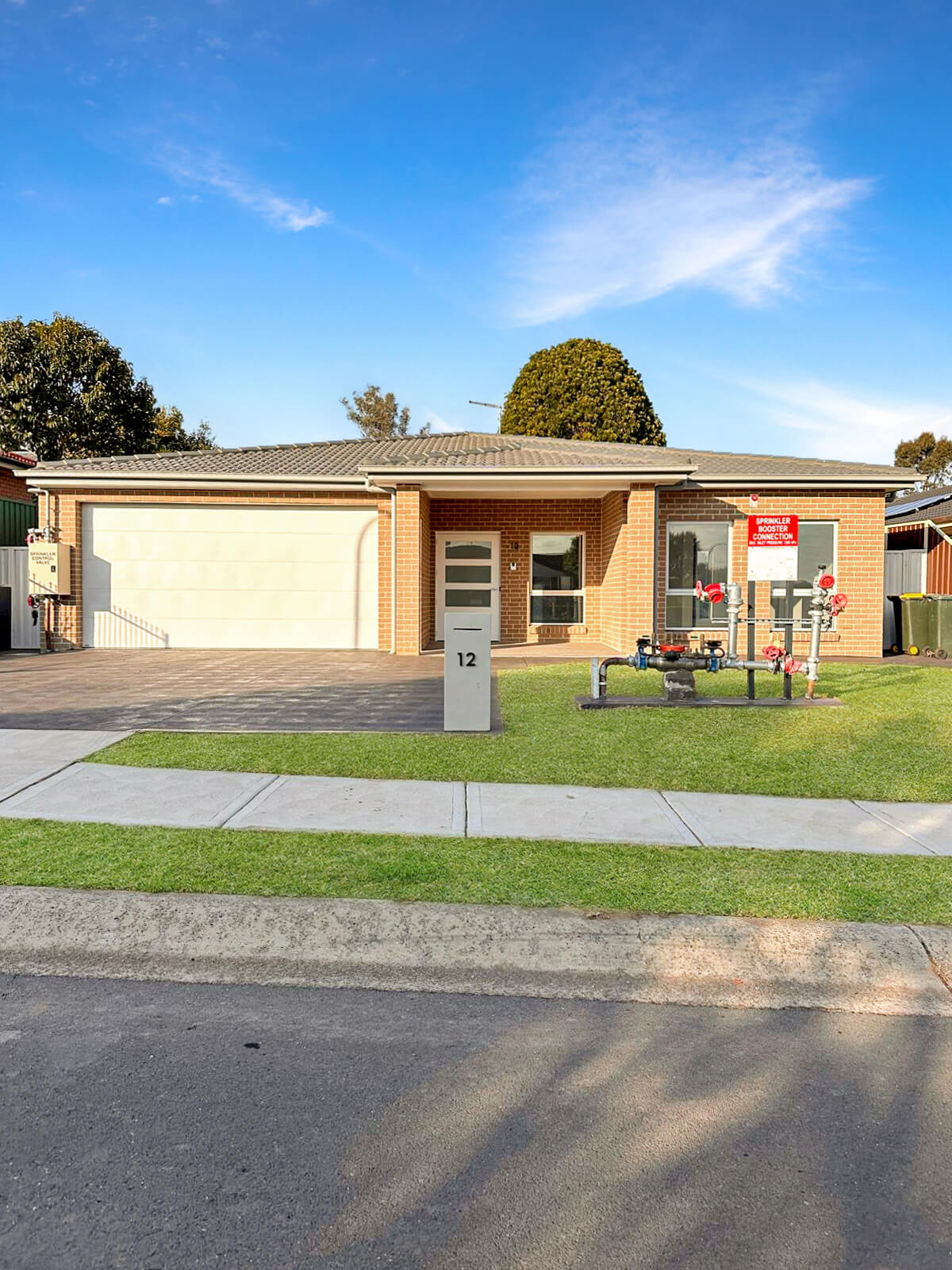 Stylish SDA Accommodation in Rosemeadow NSW — Home image 11