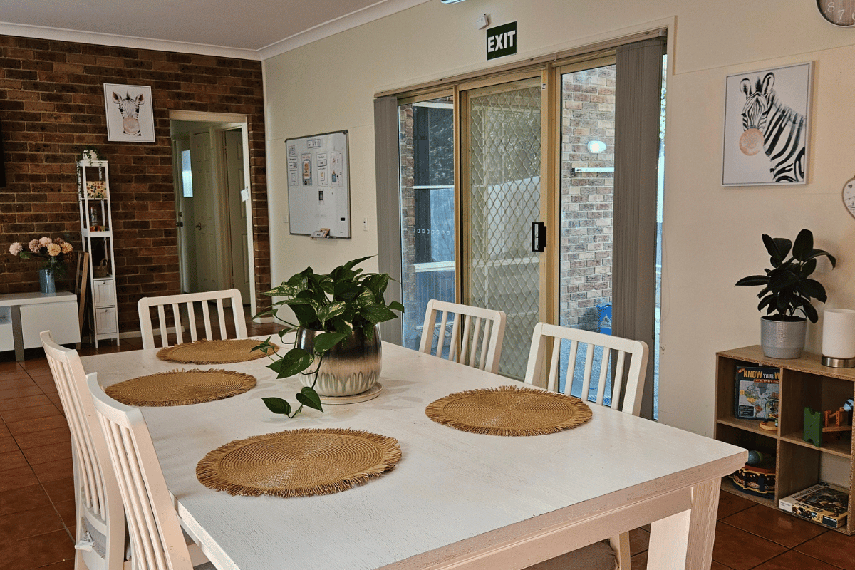Join this peaceful yet convenient home, located close to Canberra's CBD — Home image 3
