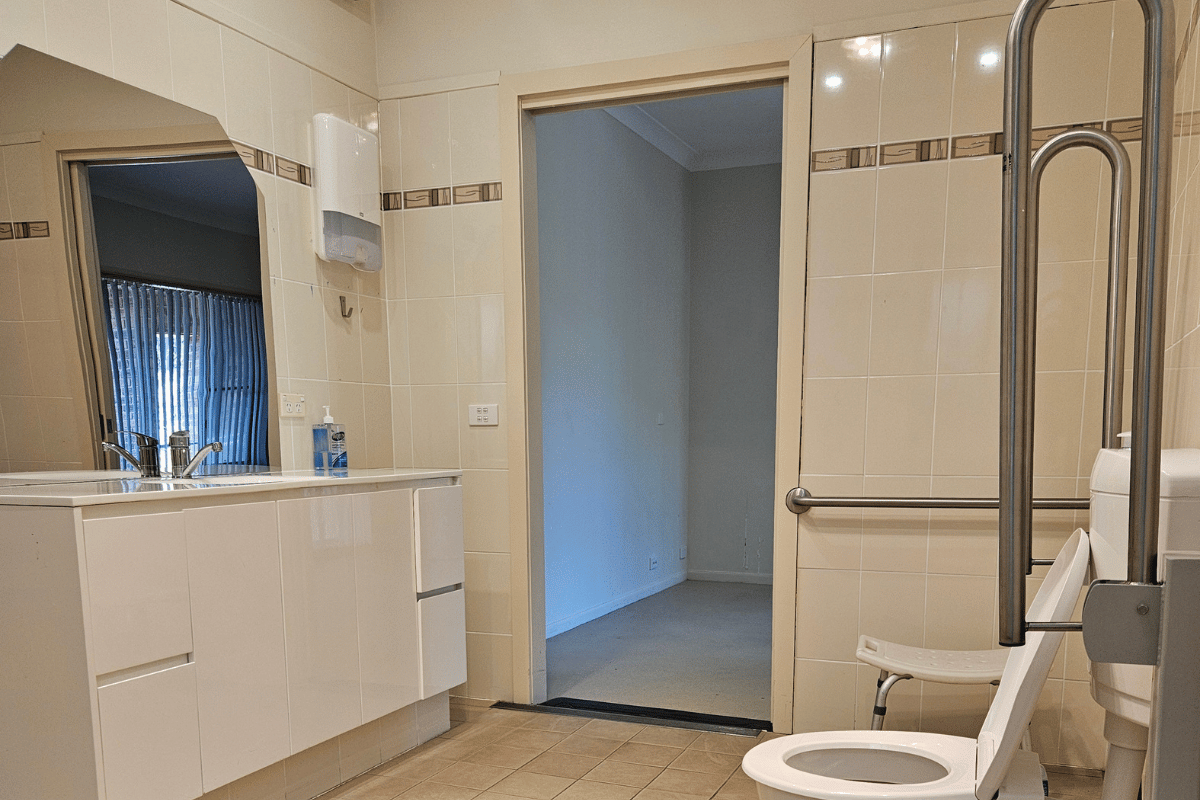 Join this peaceful yet convenient home, located close to Canberra's CBD — Home image 5