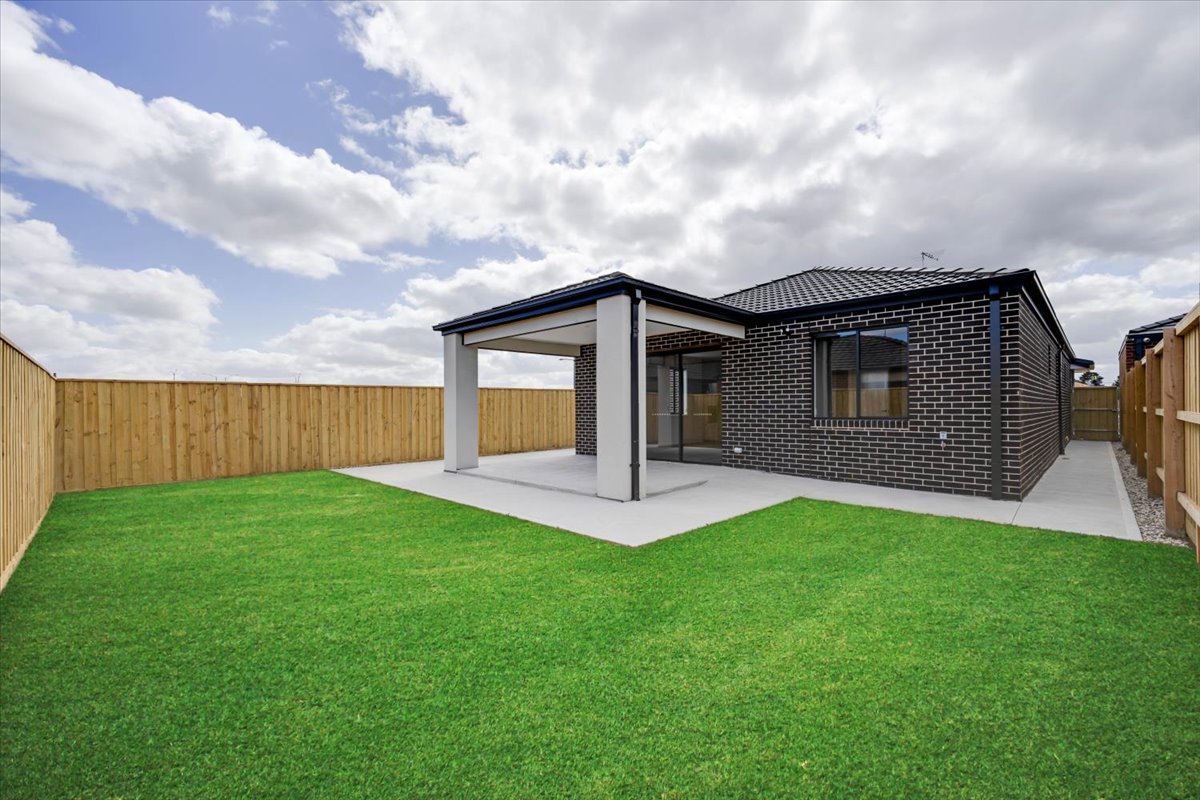 2P HPS Sanctuary Built for Comfort and Care in a Peaceful Setting — Home image 16