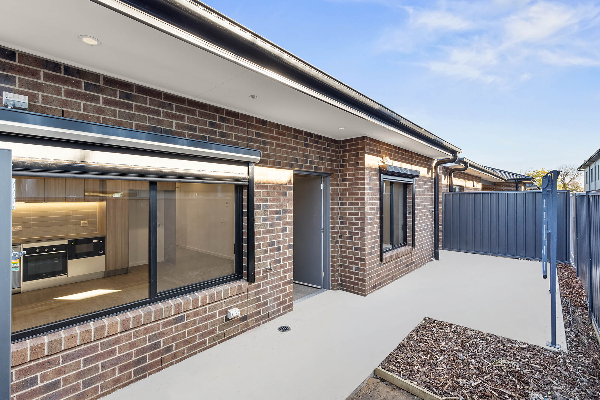 A selection of 1 bedroom Robust Villa's just steps to the heart of Shepparton — Home image 3