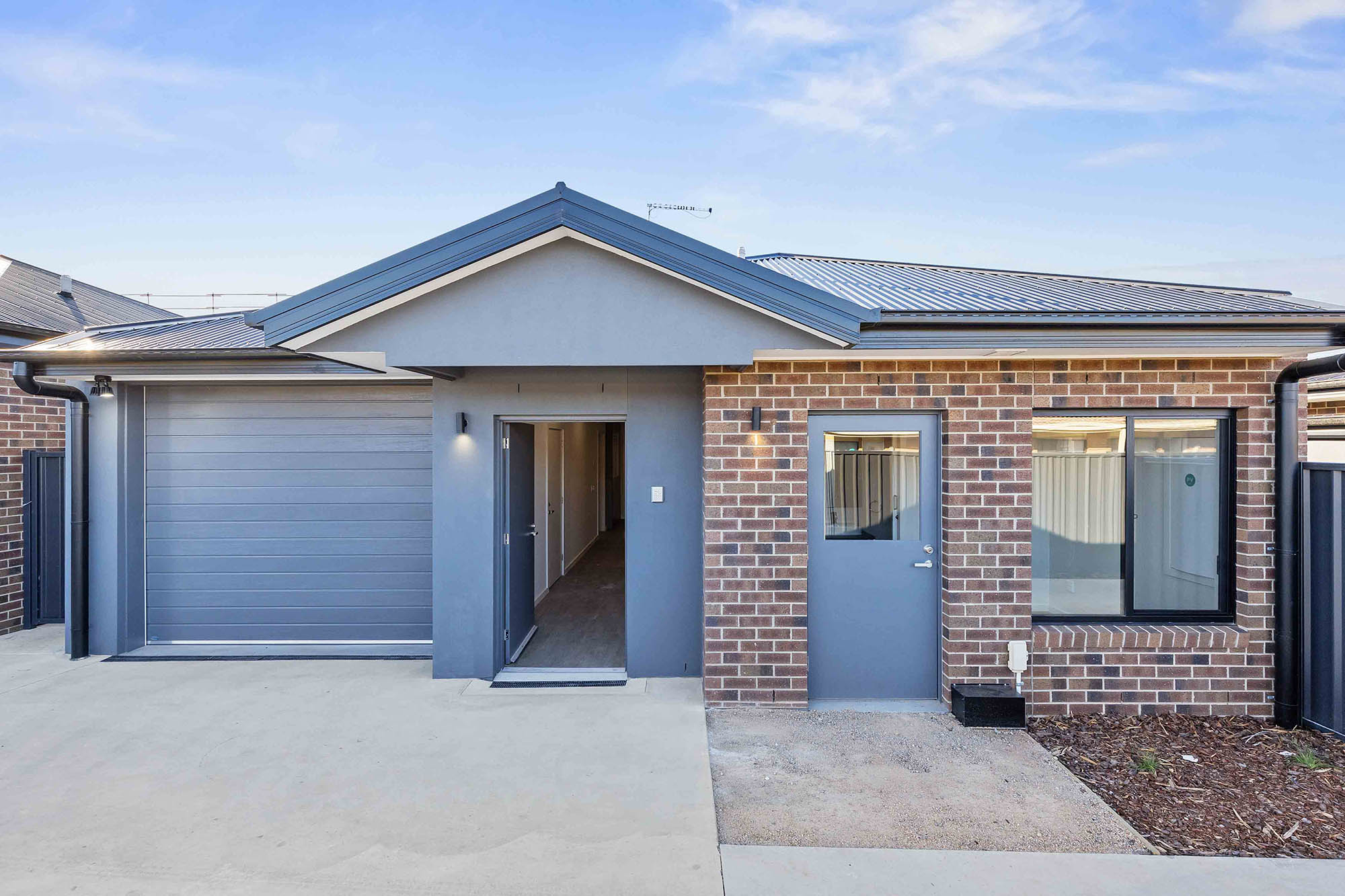 A selection of 1 bedroom Robust Villa's just steps to the heart of Shepparton — Home image 5