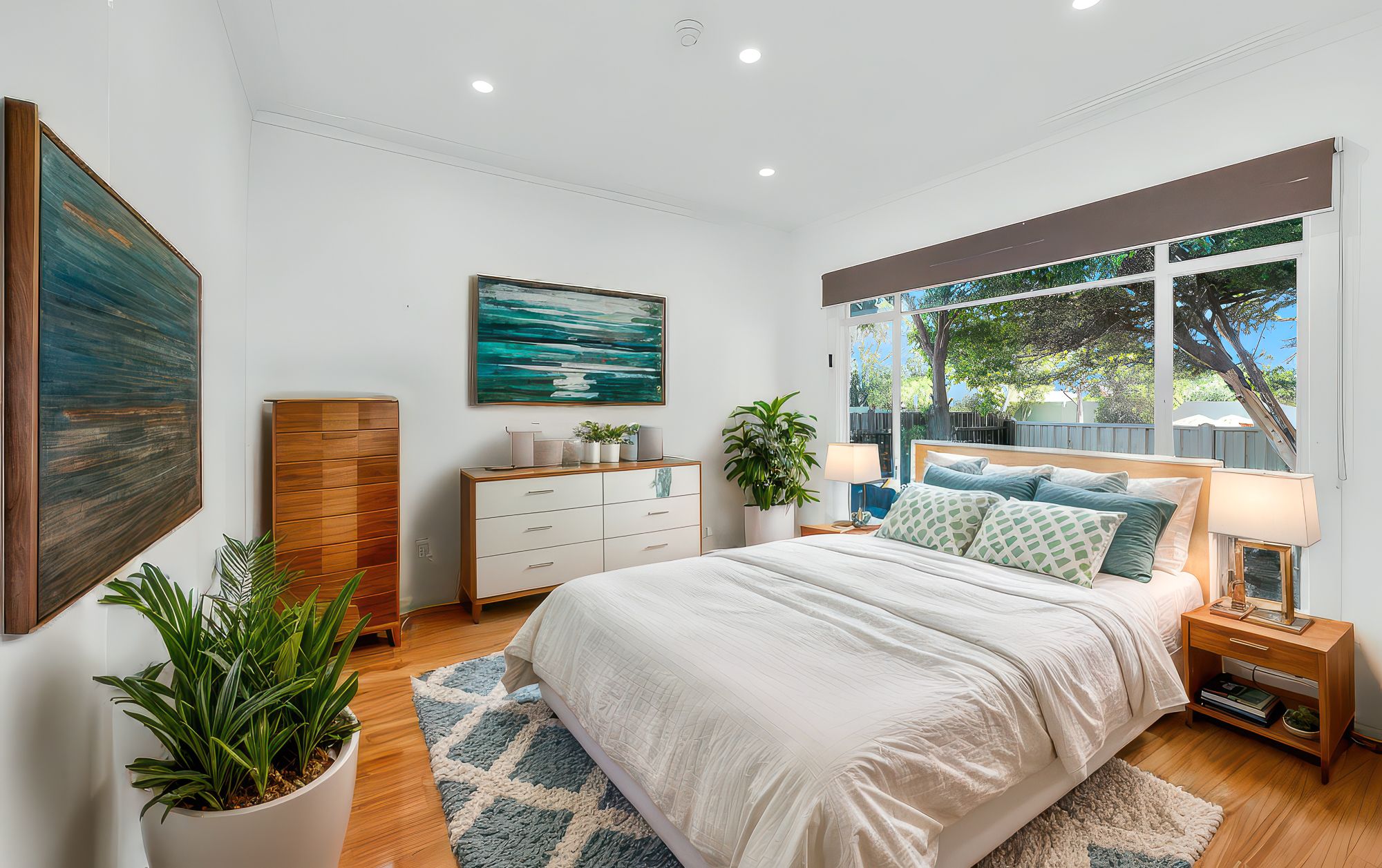 6 BR Group Home - SIL,  MTA, STA — Home image 6
