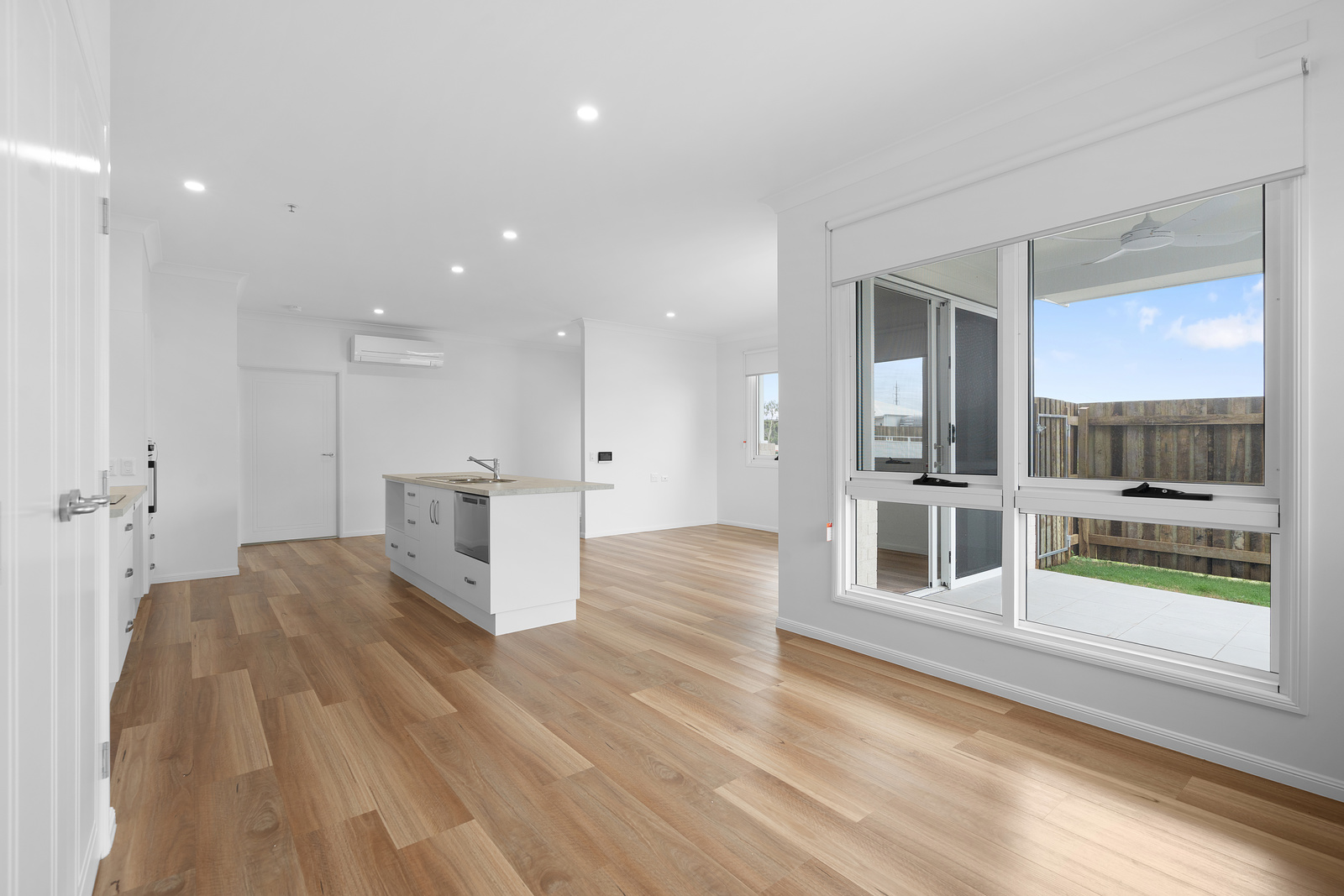 KEARNEY SPRINGS QLD – HPS 2 DUPLEX VILLAS — Home image 3