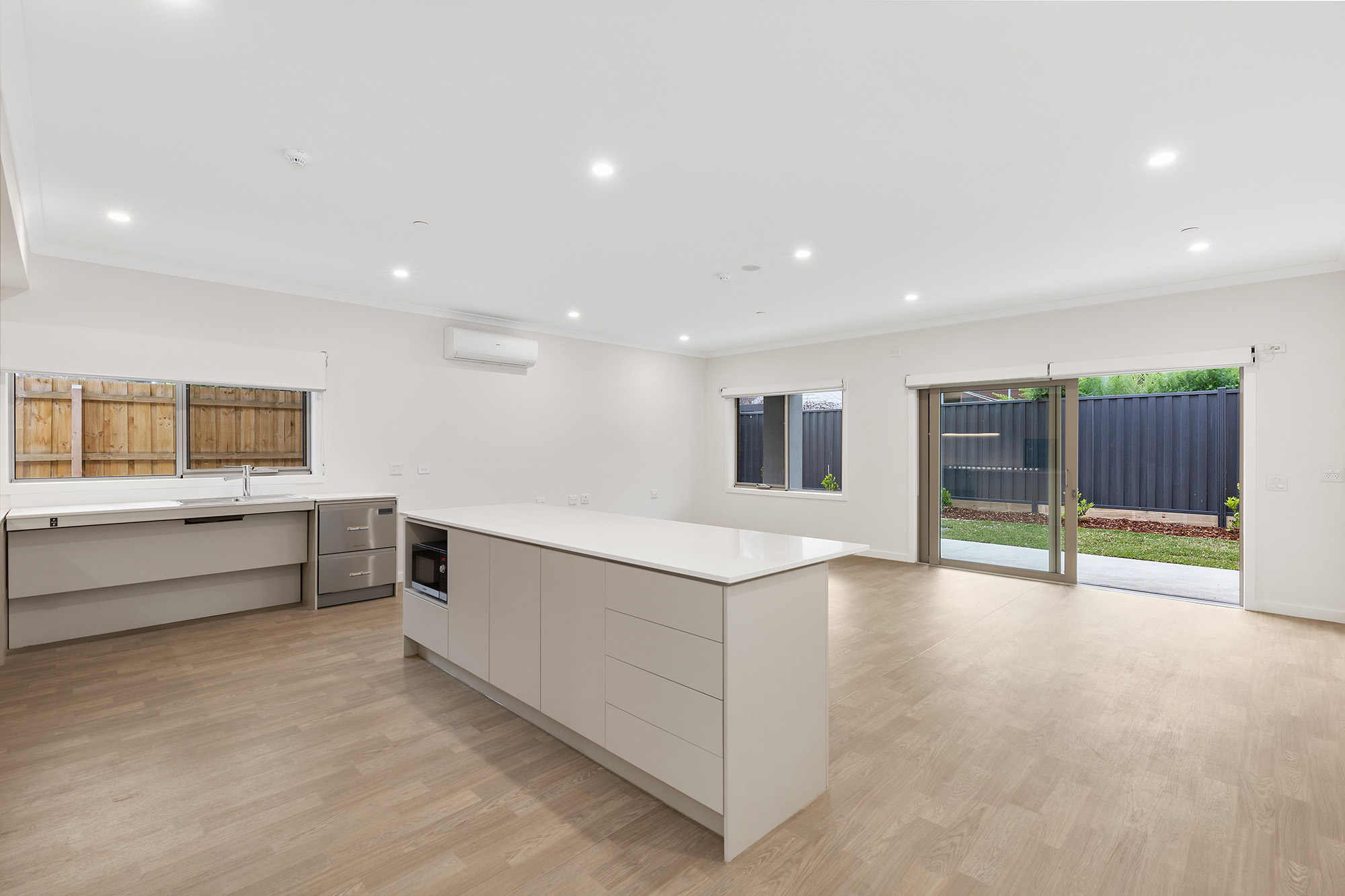 Enjoy social independent living in this 2 bed HPS house in vibrant Thornbury! — Home image 5