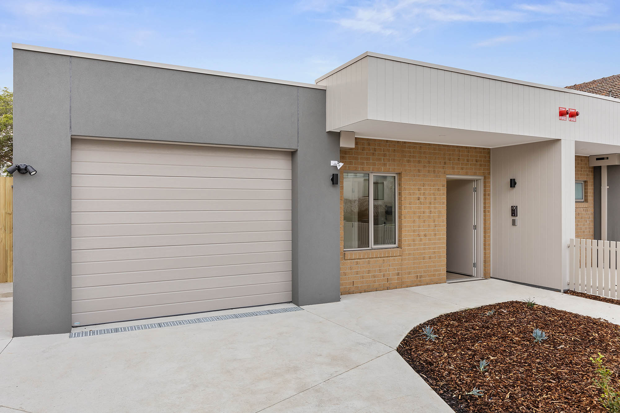 Enjoy social independent living in this 2 bed HPS house in vibrant Thornbury! — Home image 6
