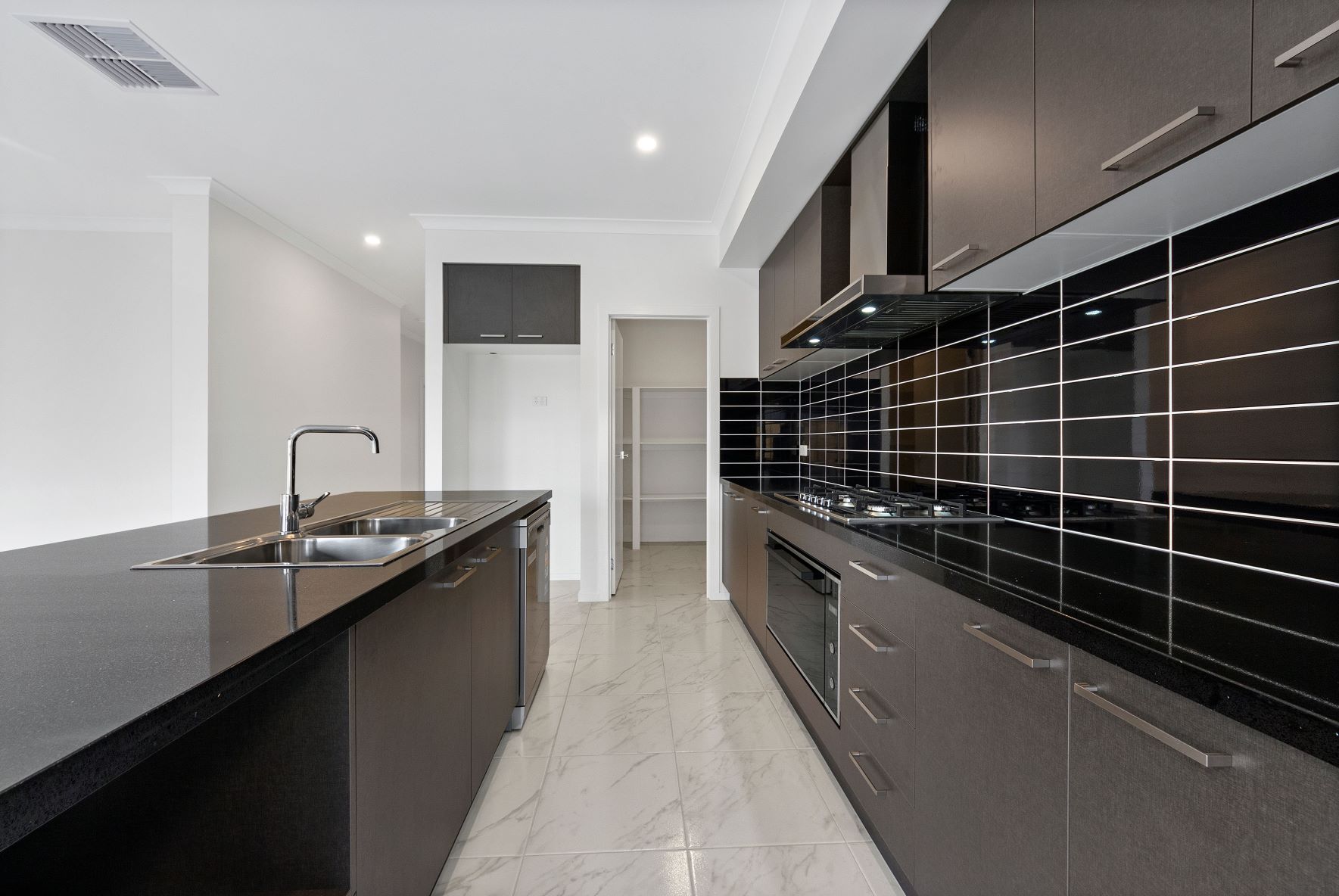 2BEDROOM +1 OVERNIGHT ASSISTANCE ROOM — Home image 5