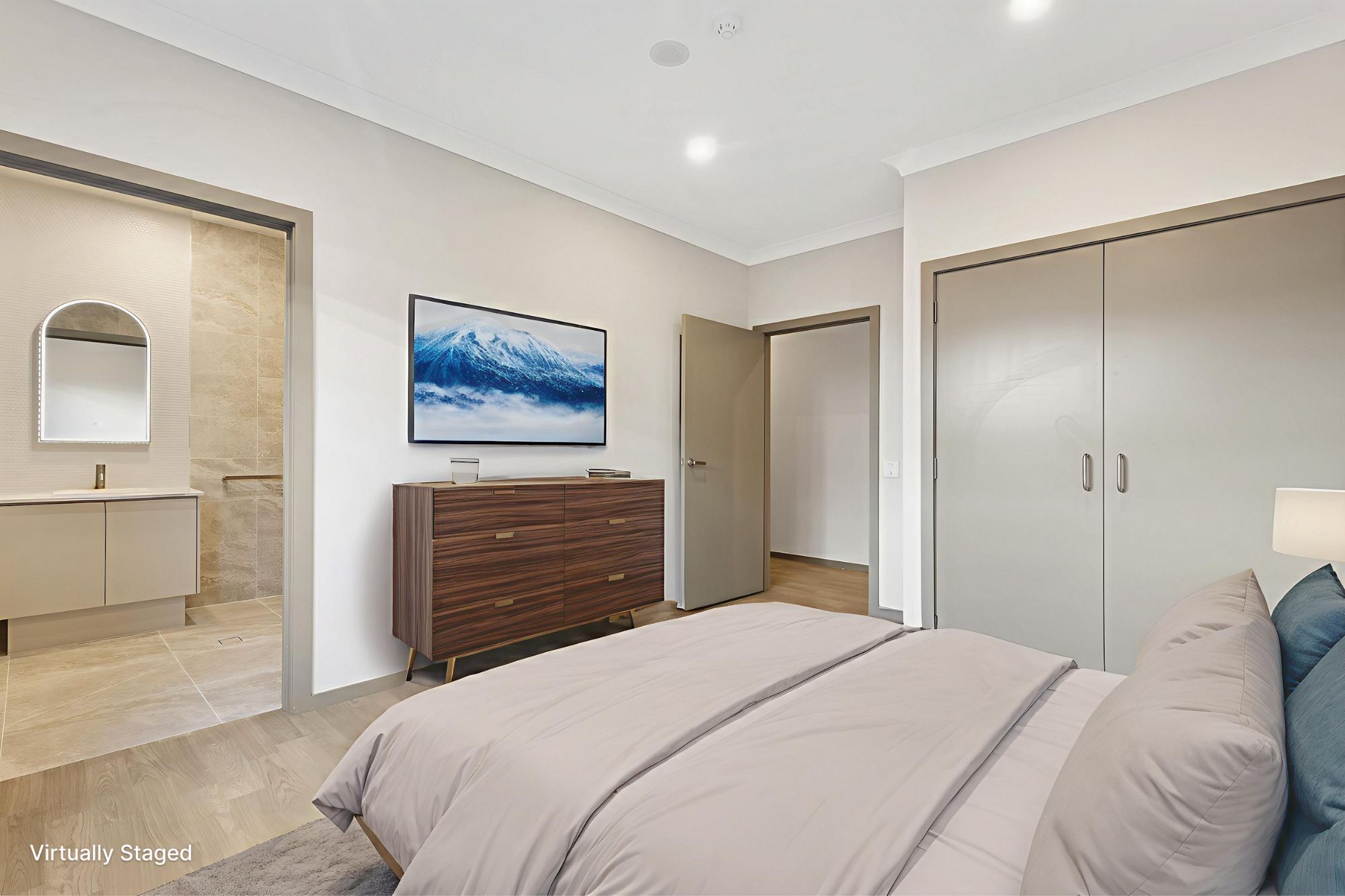 Enjoy independent living in this 2 Bed Improved Livability House in Mentone! — Home image 11