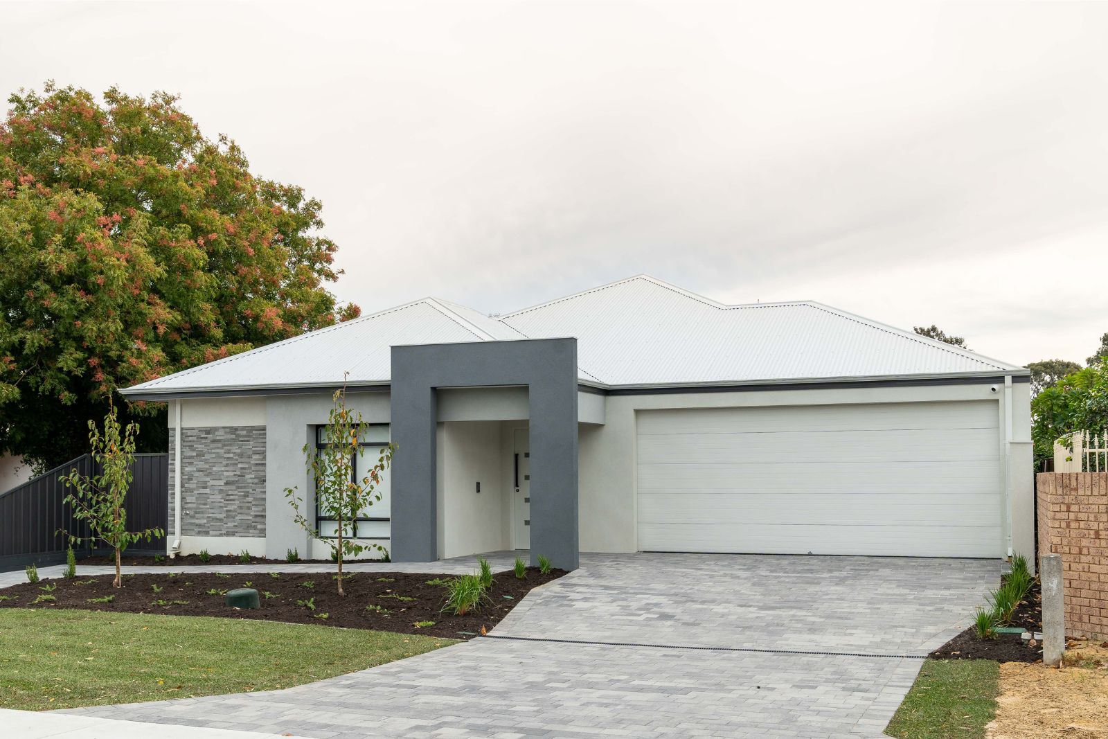 One enormous block, TWO luxury 3-bedroom homes for sharing Disability Accommodation — Home image 5