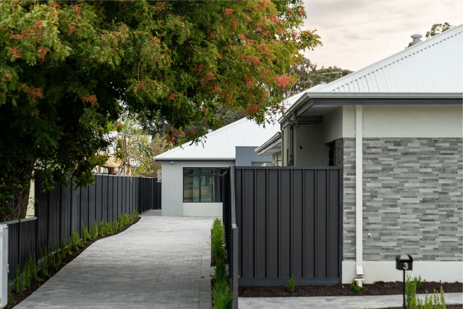 One enormous block, TWO luxury 3-bedroom homes for sharing Disability Accommodation — Home image 6