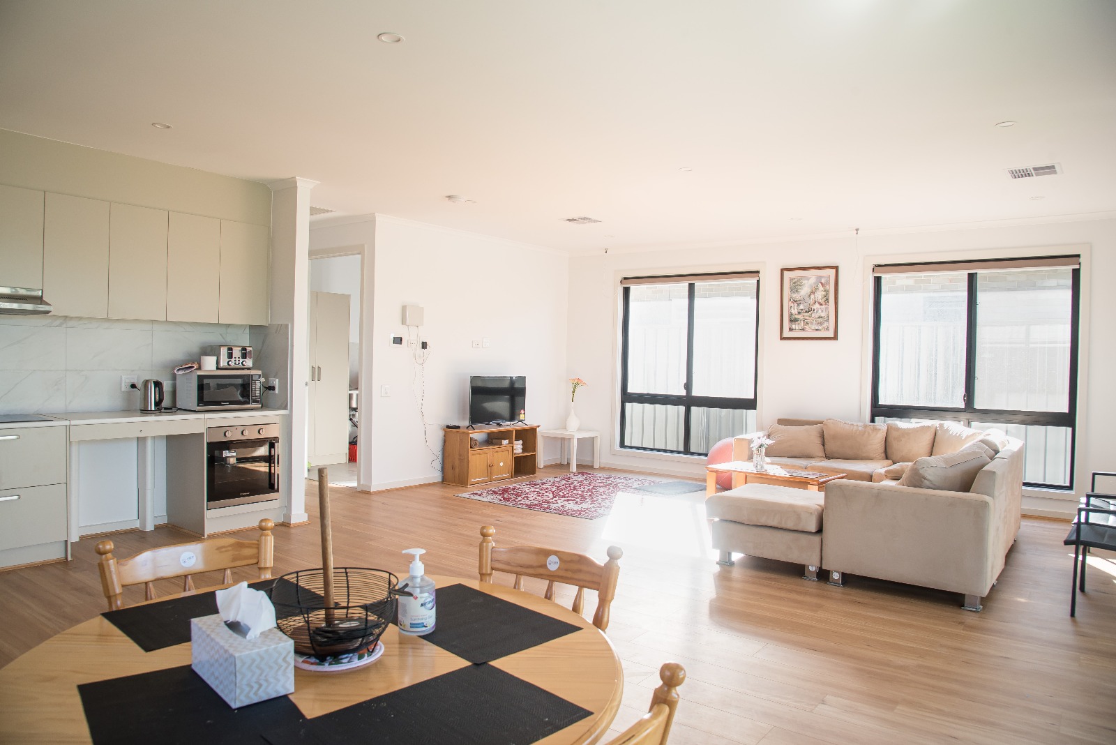 NDIS SDA home in Mount Barker  Newly built modern home with 2 vacancies — Home image 2