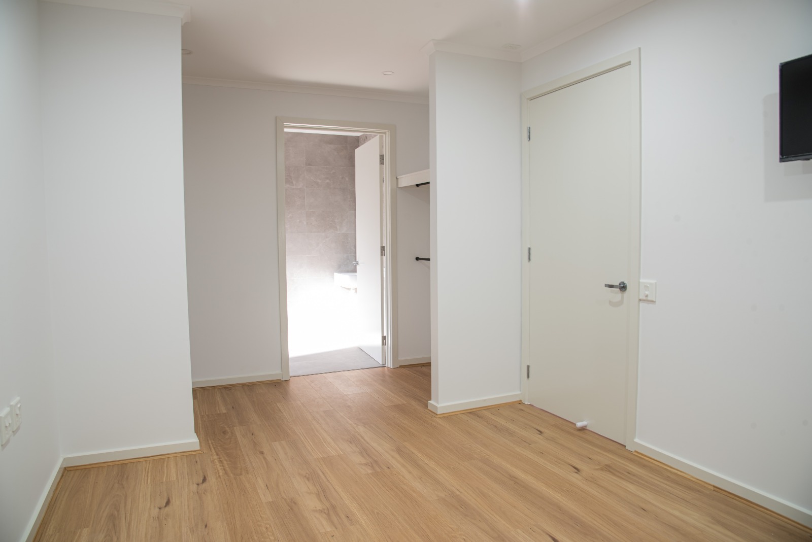 NDIS SDA home in Mount Barker  Newly built modern home with 2 vacancies — Home image 9