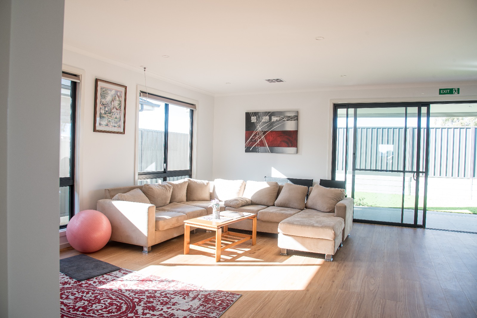 NDIS SDA home in Mount Barker  Newly built modern home with 2 vacancies — Home image 11