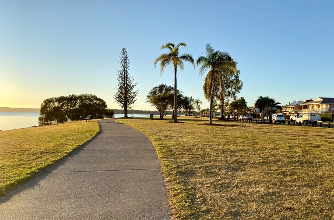 Huge, Beautiful Bayside SIL Home to share!!! Only 1 Position Left!! — Home image 6