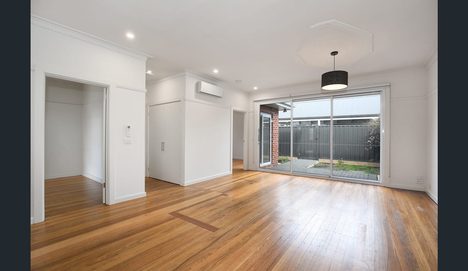385 Buckley Street, Essendon, Vic 3040 — Home image 2